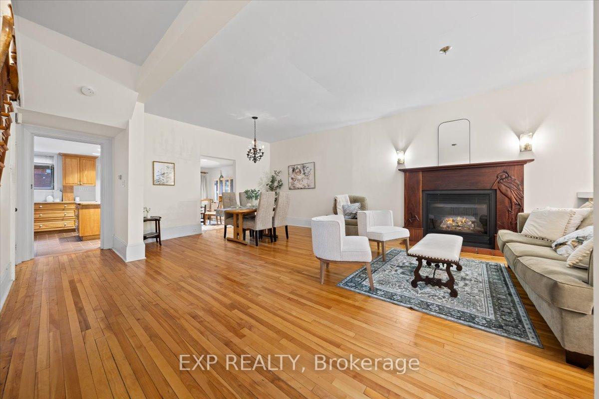 Photo 15 of 107 Stanley Avenue, Ottawa, New Edinburgh — HOMEH