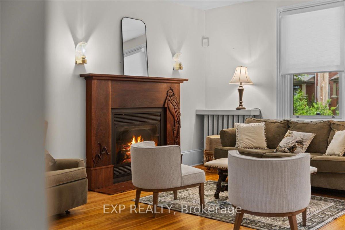 Photo 16 of 107 Stanley Avenue, Ottawa, New Edinburgh — HOMEH