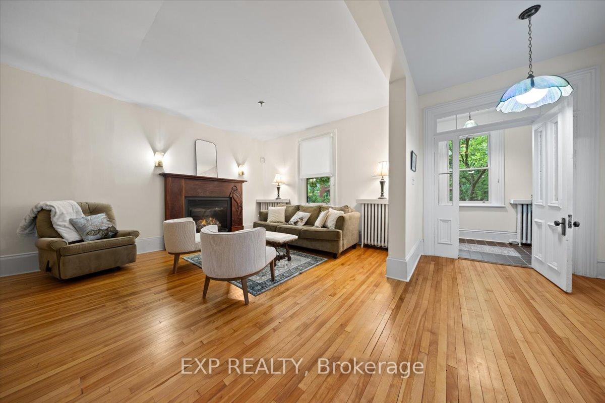 Photo 21 of 107 Stanley Avenue, Ottawa, New Edinburgh — HOMEH