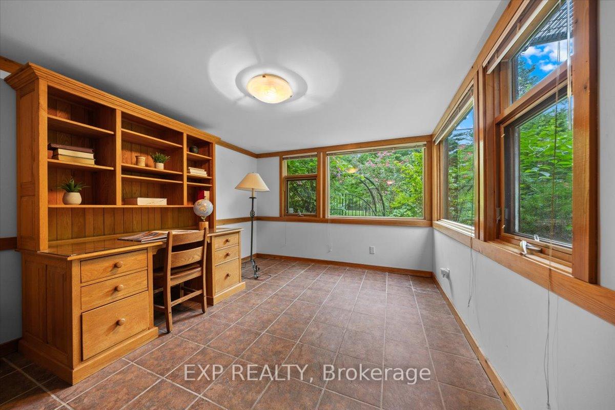 Photo 24 of 107 Stanley Avenue, Ottawa, New Edinburgh — HOMEH