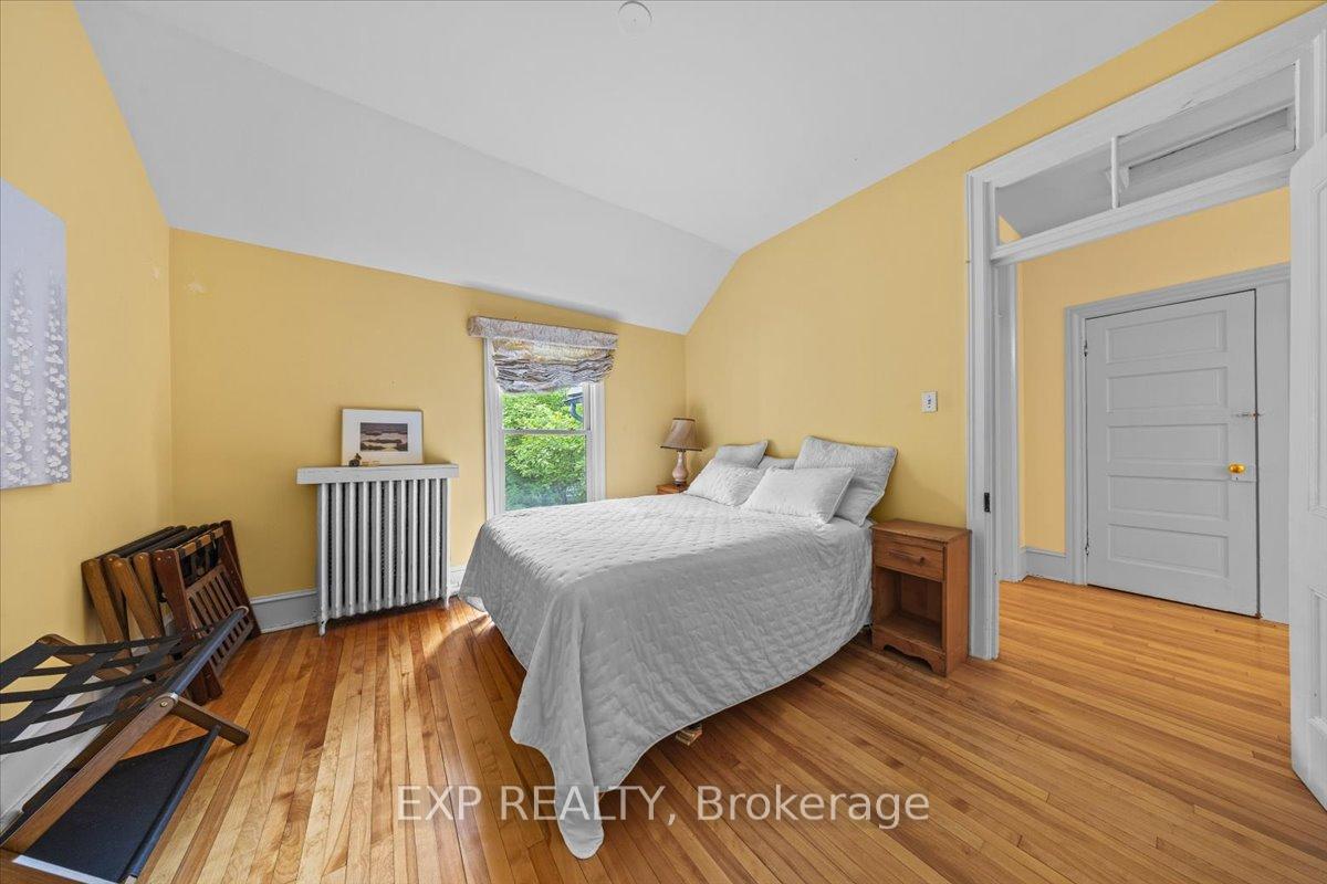 Photo 41 of 107 Stanley Avenue, Ottawa, New Edinburgh — HOMEH