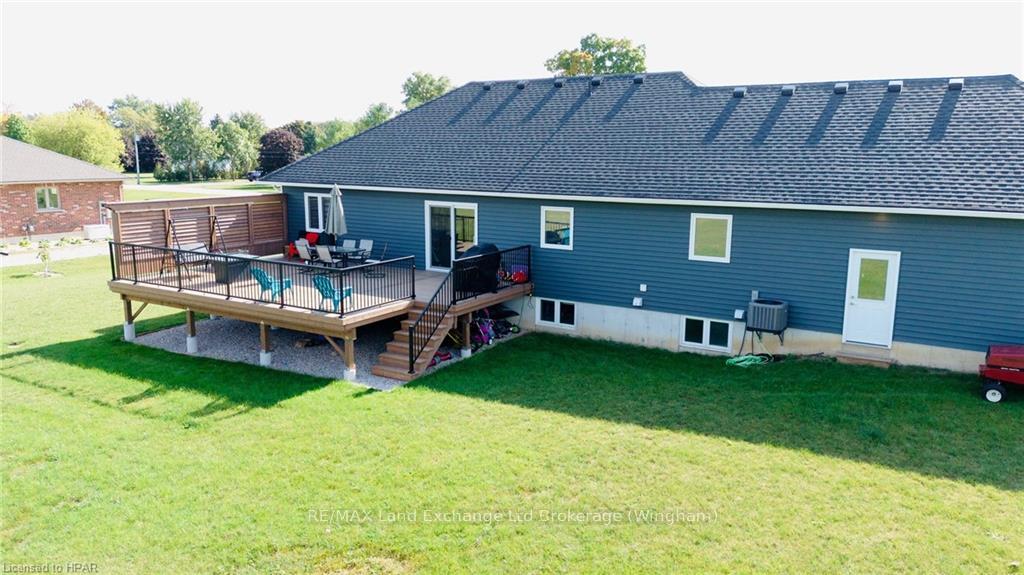 Photo 9 of 320 Turnberry Street, North Huron, Wingham — HOMEH