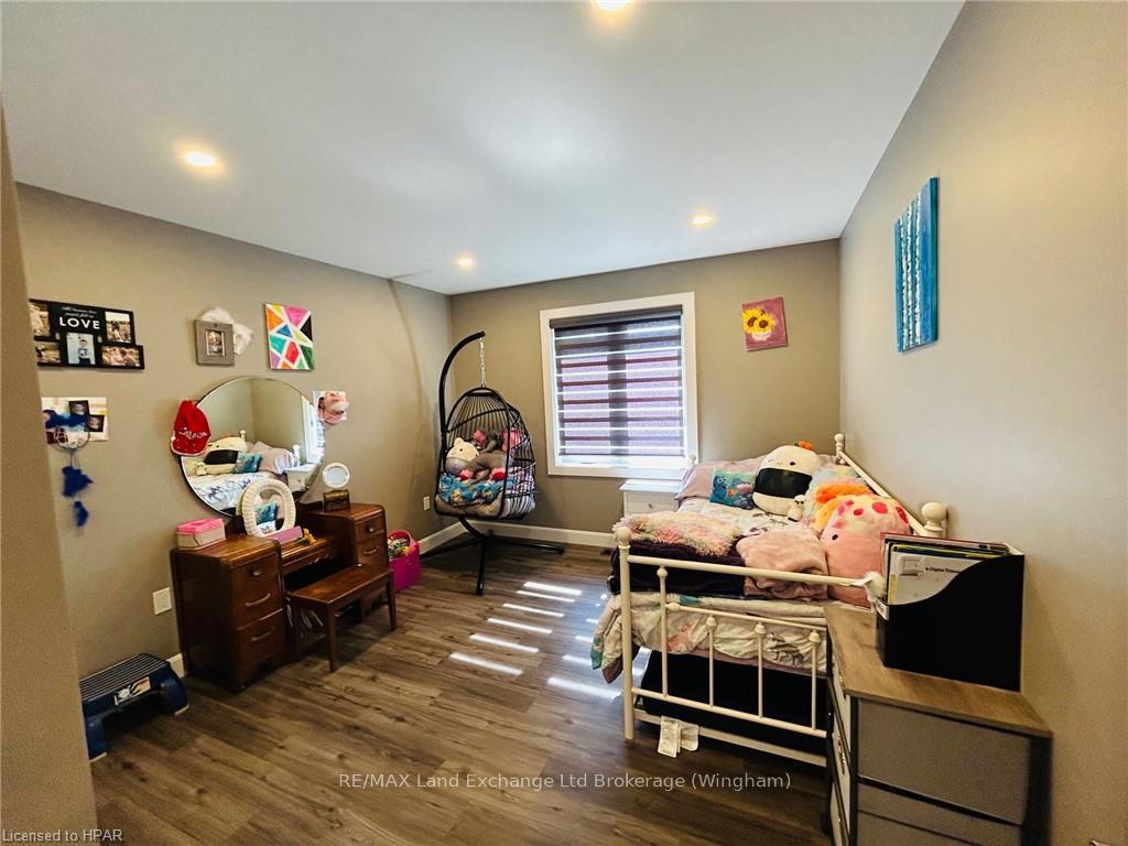 Photo 24 of 320 Turnberry Street, North Huron, Wingham — HOMEH