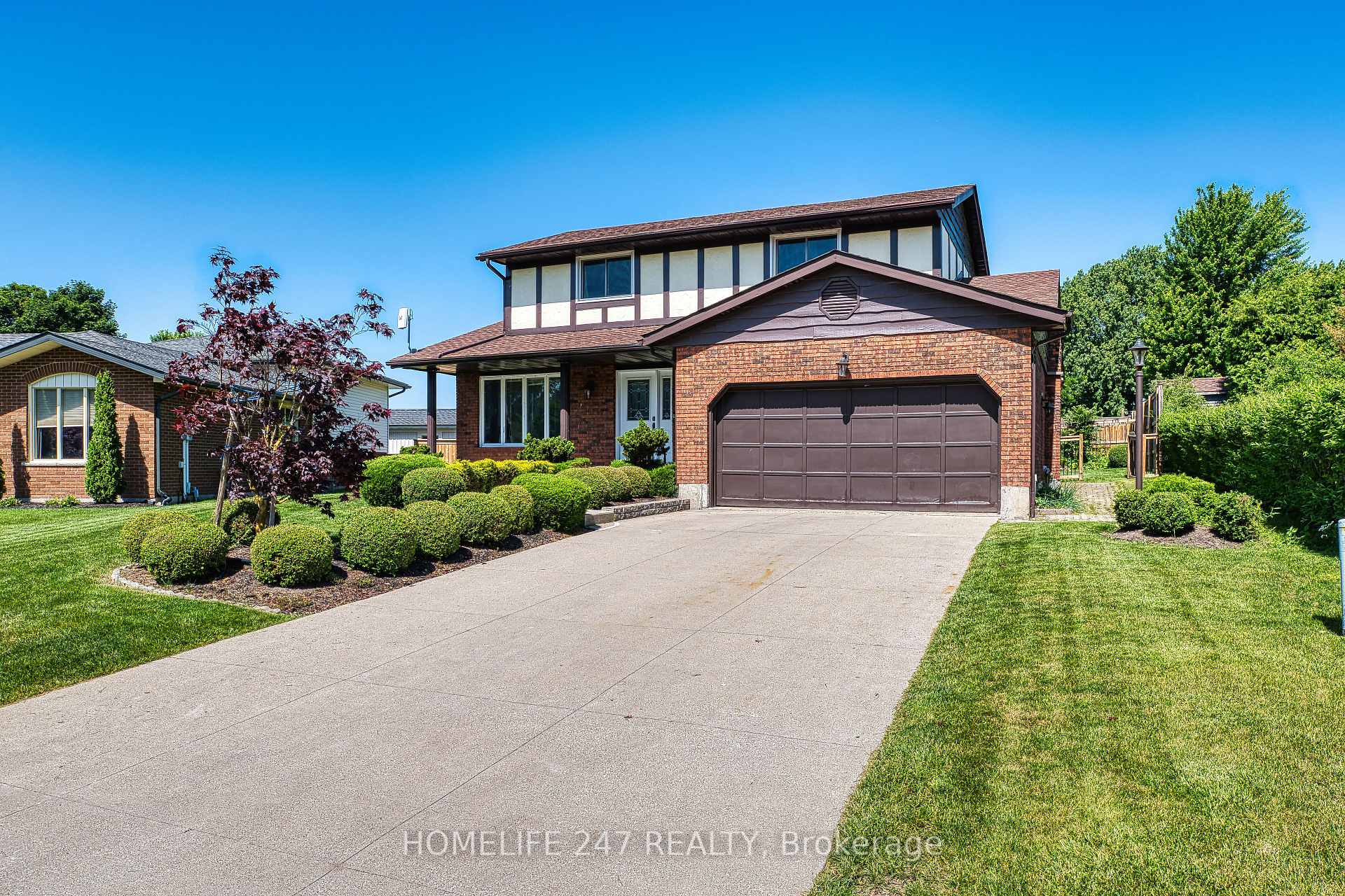 Photo 3 of 475 Victoria Avenue S, North Perth, Listowel — HOMEH