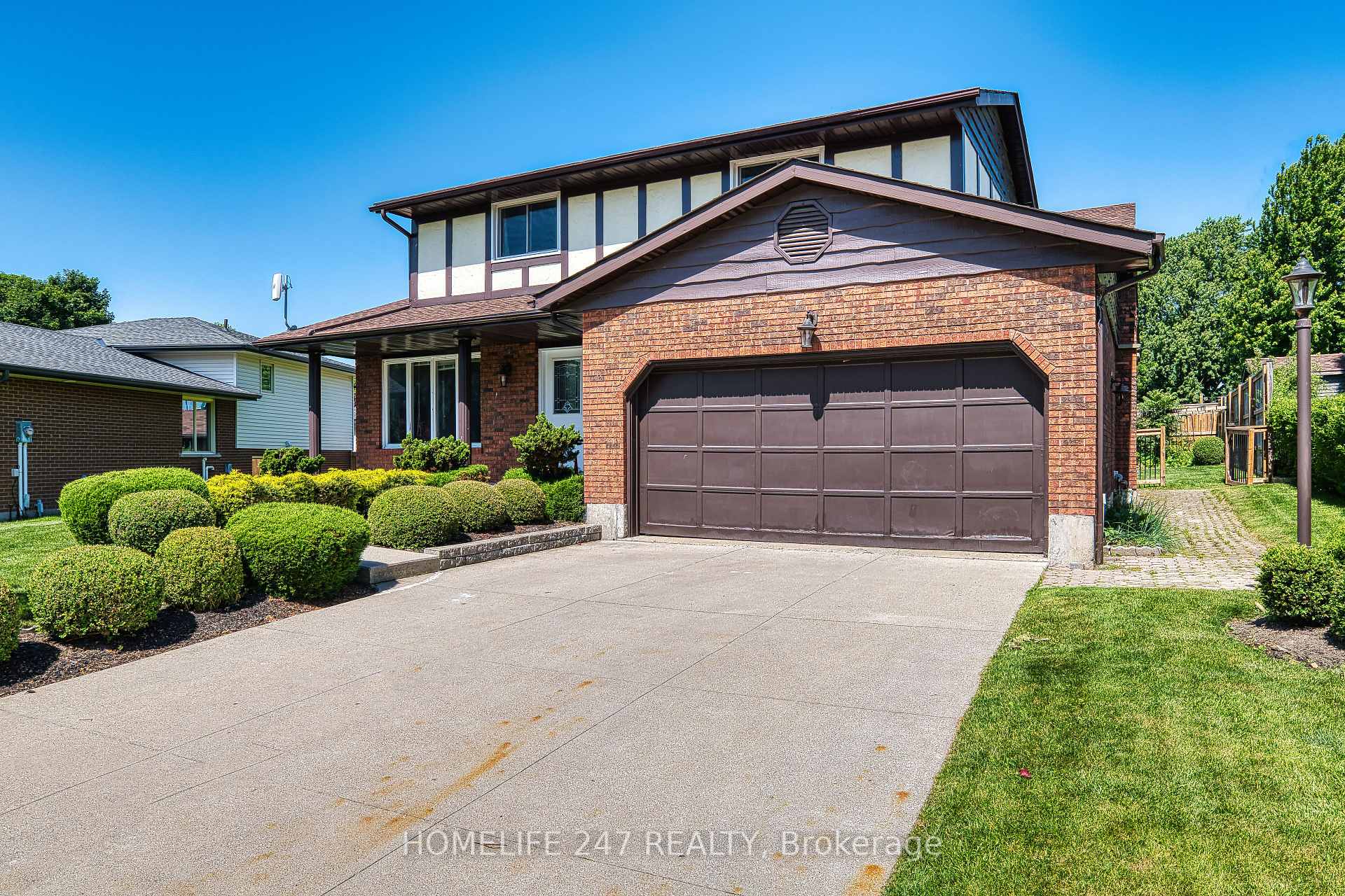 Photo 4 of 475 Victoria Avenue S, North Perth, Listowel — HOMEH