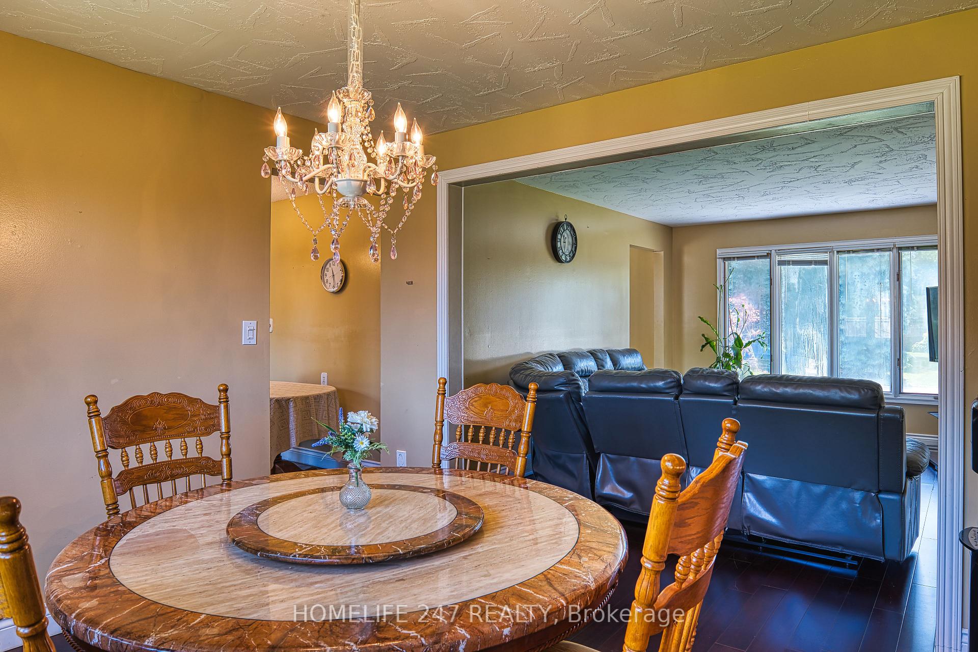 Photo 13 of 475 Victoria Avenue S, North Perth, Listowel — HOMEH