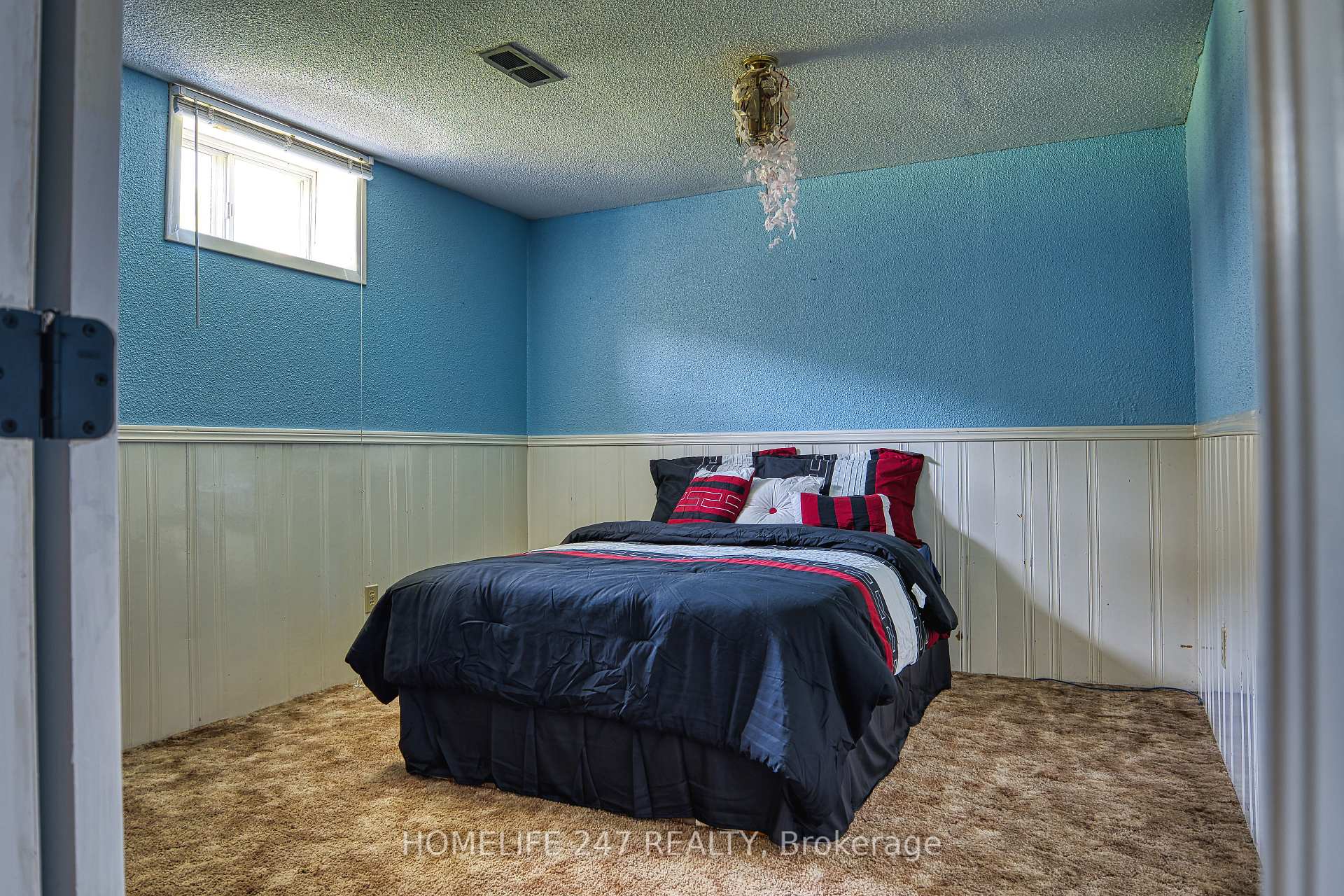 Photo 32 of 475 Victoria Avenue S, North Perth, Listowel — HOMEH