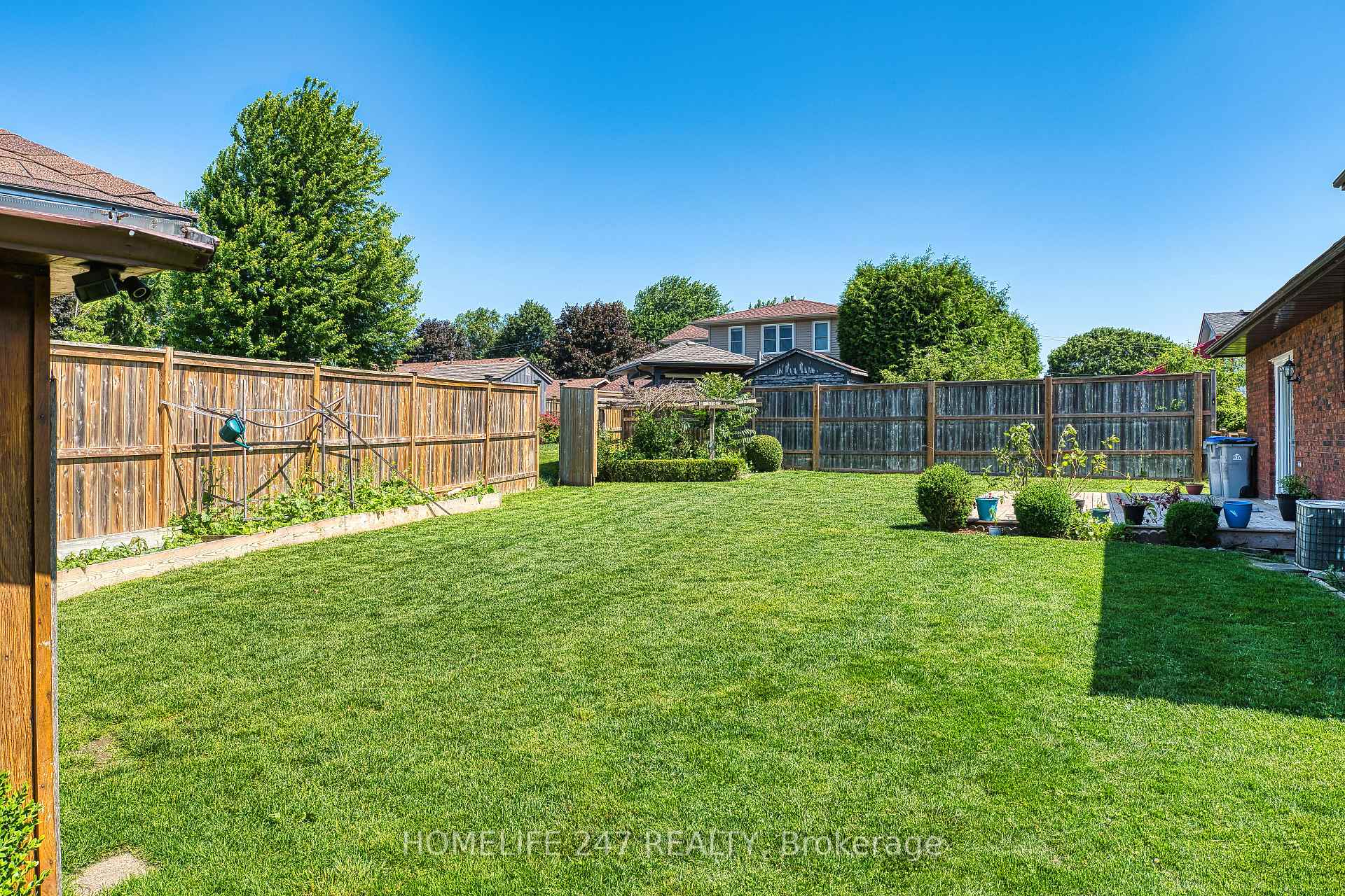 Photo 34 of 475 Victoria Avenue S, North Perth, Listowel — HOMEH