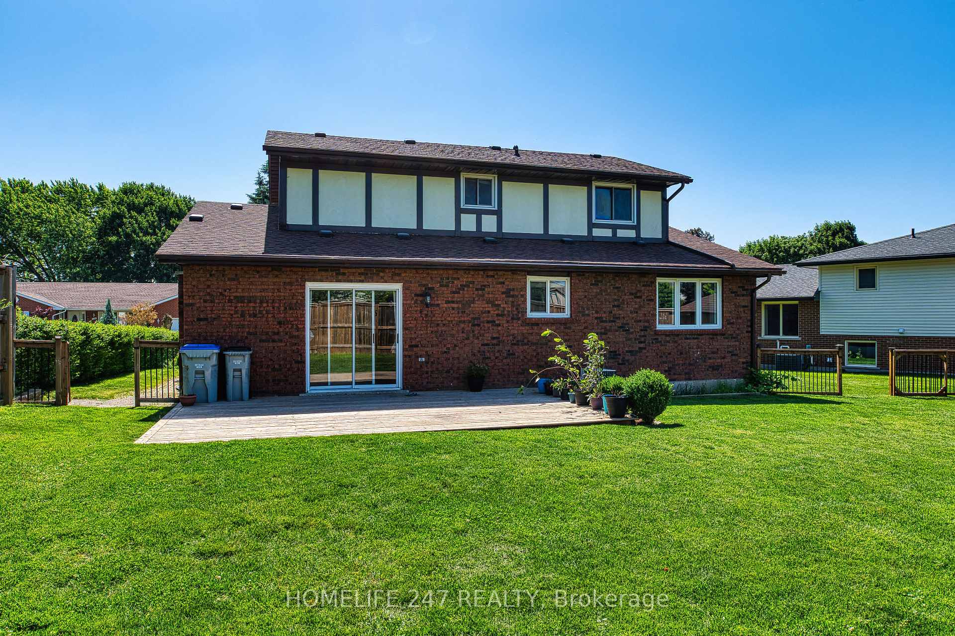 Photo 37 of 475 Victoria Avenue S, North Perth, Listowel — HOMEH