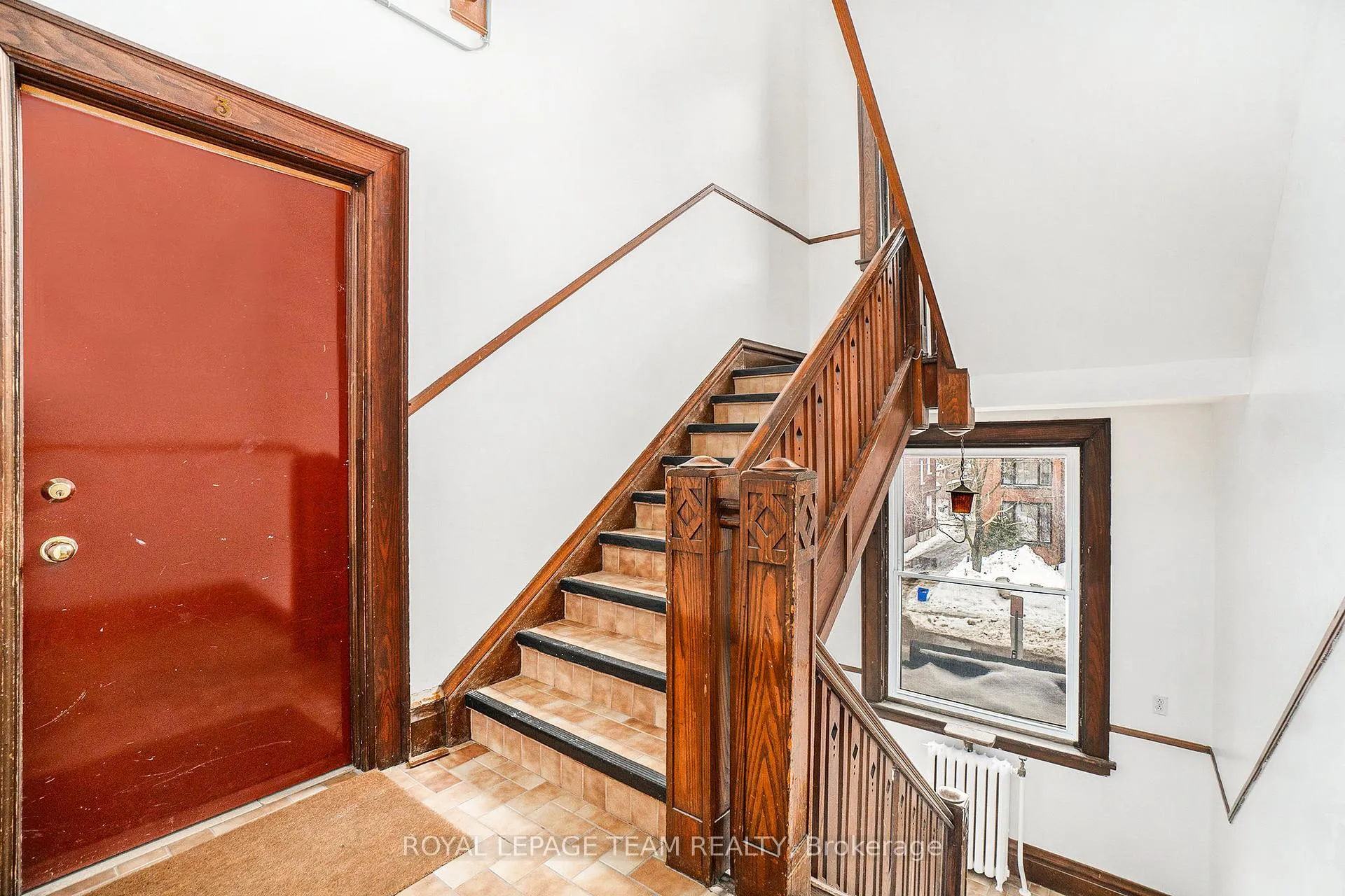 Photo 6 of 305 Waverley Street, Ottawa, Ottawa Centre — HOMEH
