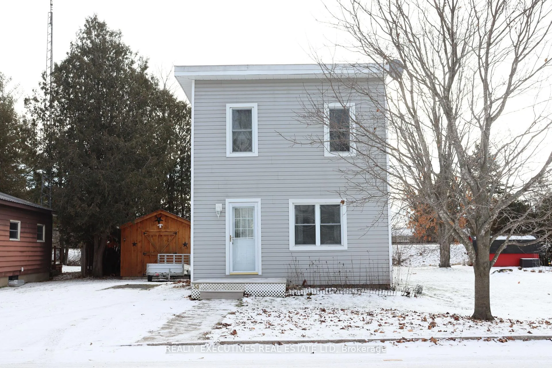 Photo 3 of 38 Hummel Street, North Dundas, Chesterville — HOMEH