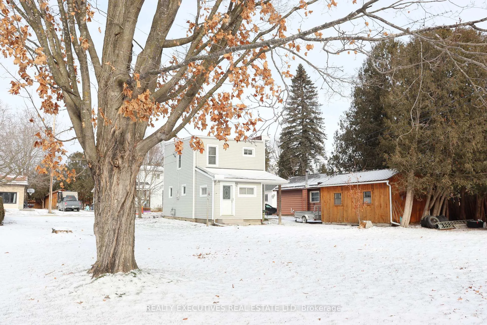 Photo 5 of 38 Hummel Street, North Dundas, Chesterville — HOMEH