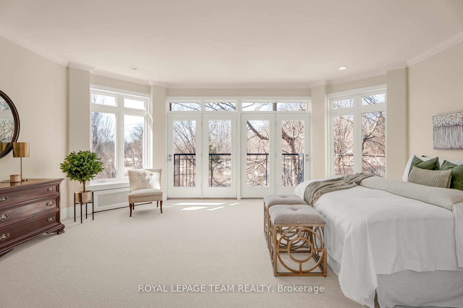 Photo 18 of 160 Dufferin Road, Ottawa, Lindenlea — HOMEH