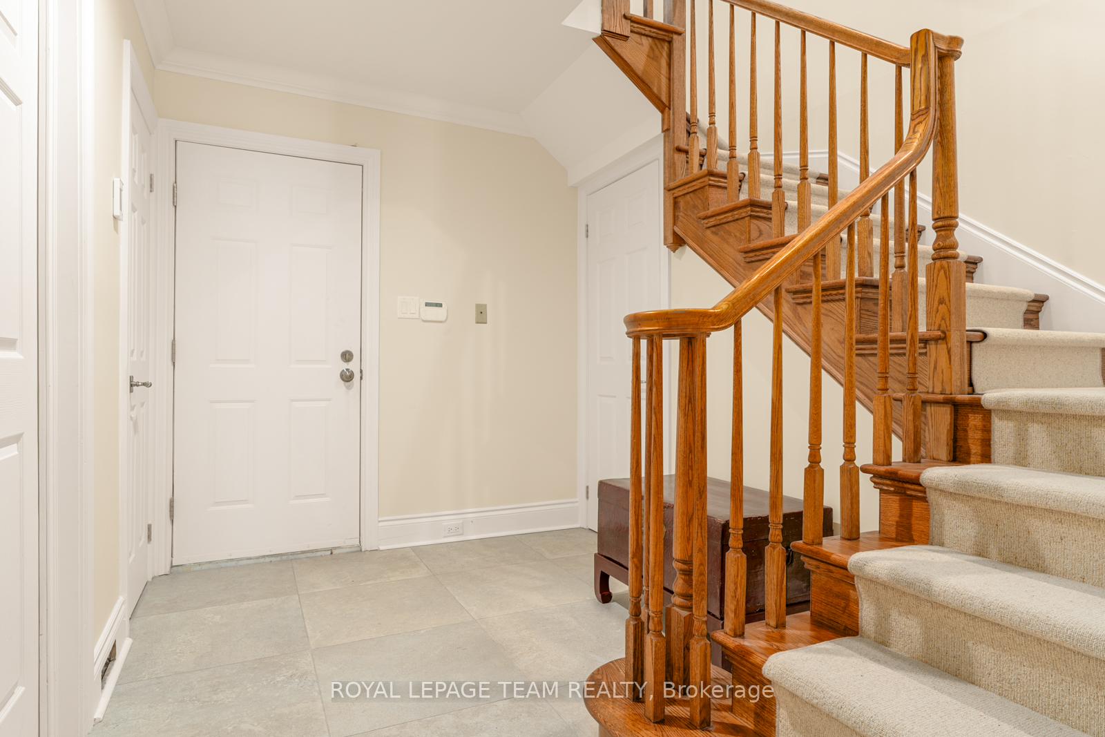 Photo 26 of 160 Dufferin Road, Ottawa, Lindenlea — HOMEH