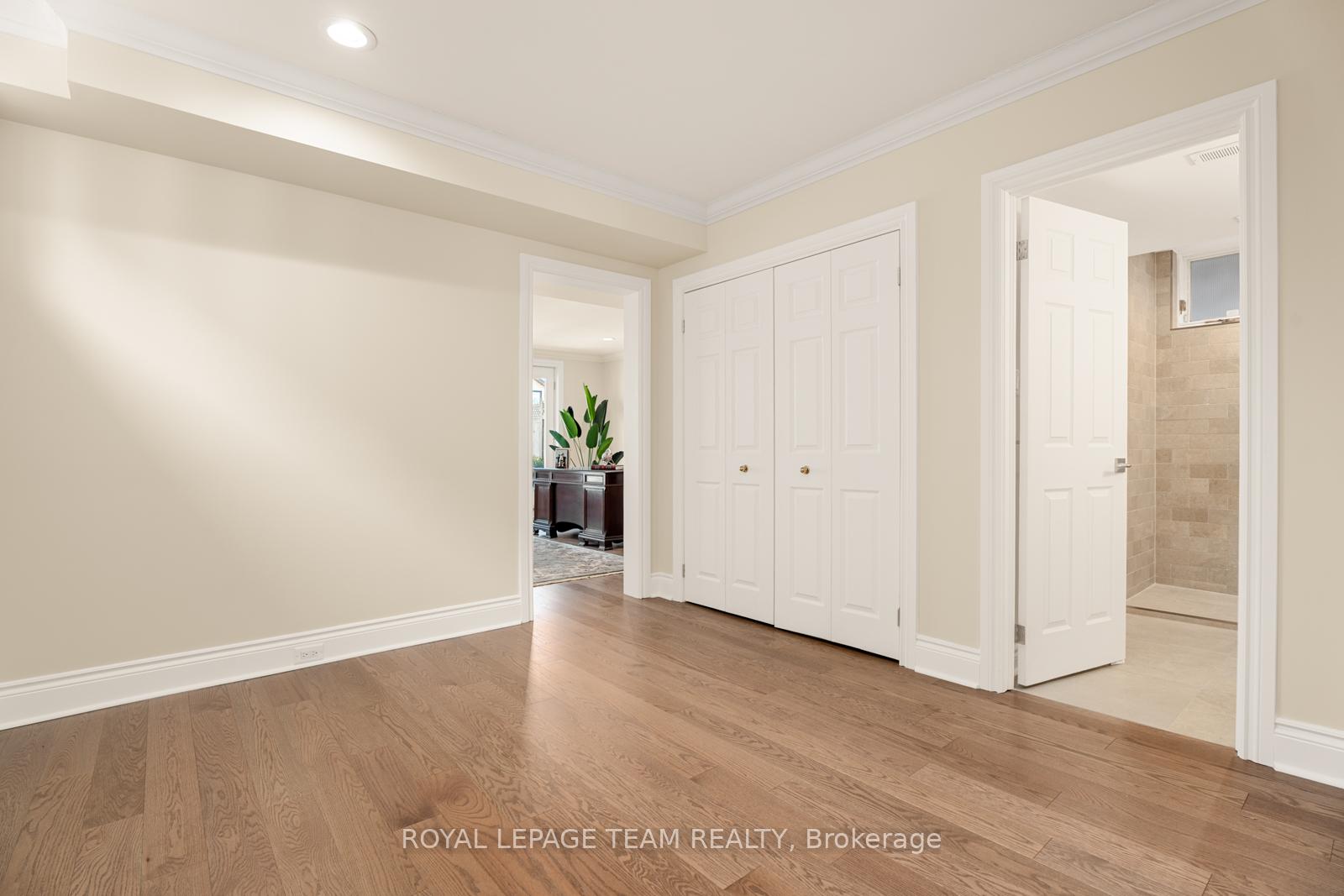Photo 29 of 160 Dufferin Road, Ottawa, Lindenlea — HOMEH
