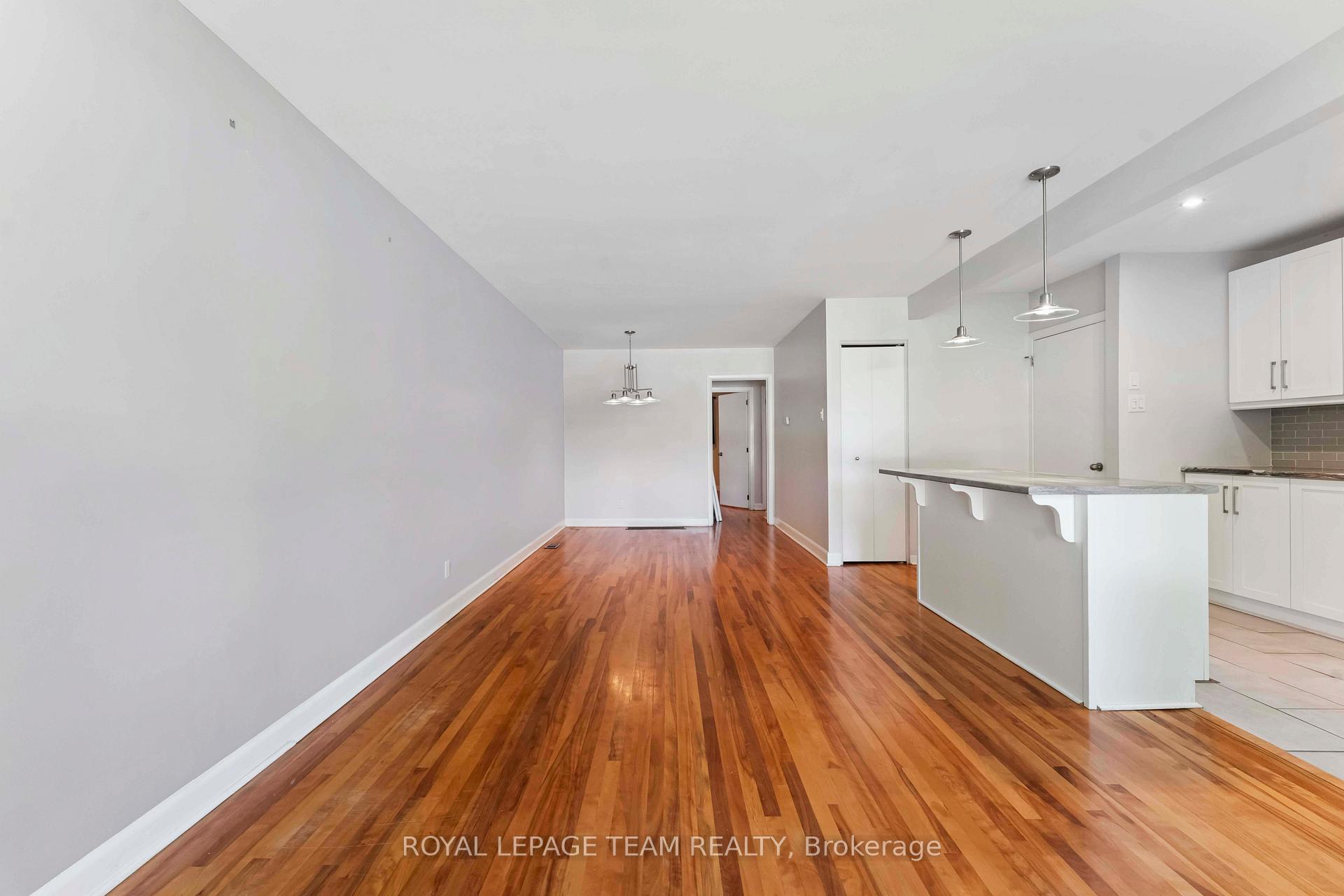 Photo 9 of Unit 1, 1271 Highgate Road S, Ottawa, Parkway Park — HOMEH