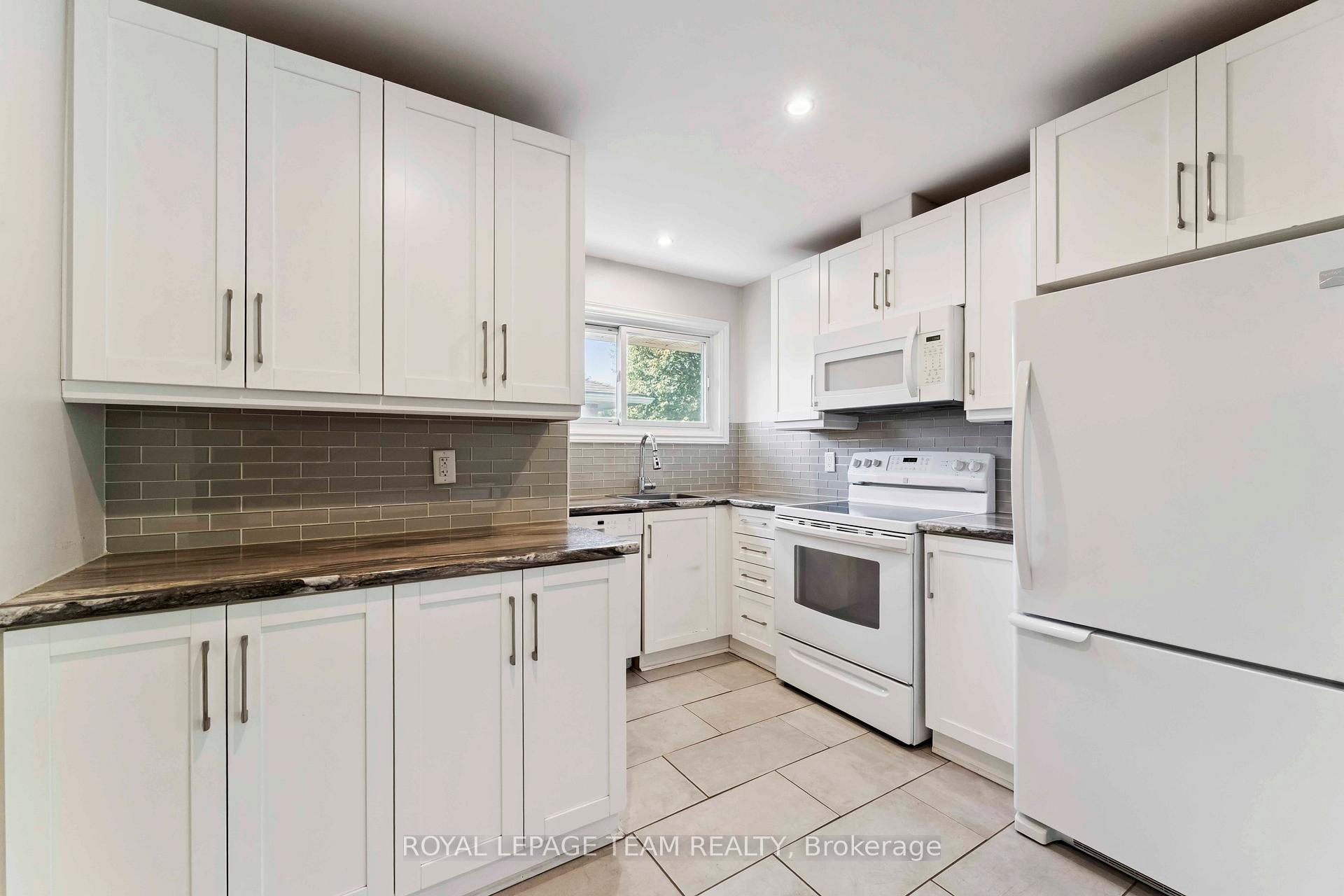 Photo 13 of Unit 1, 1271 Highgate Road S, Ottawa, Parkway Park — HOMEH