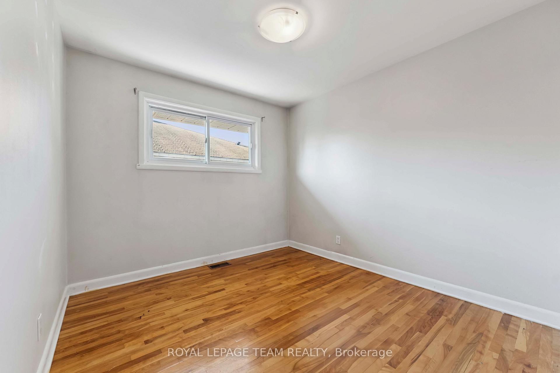 Photo 22 of Unit 1, 1271 Highgate Road S, Ottawa, Parkway Park — HOMEH