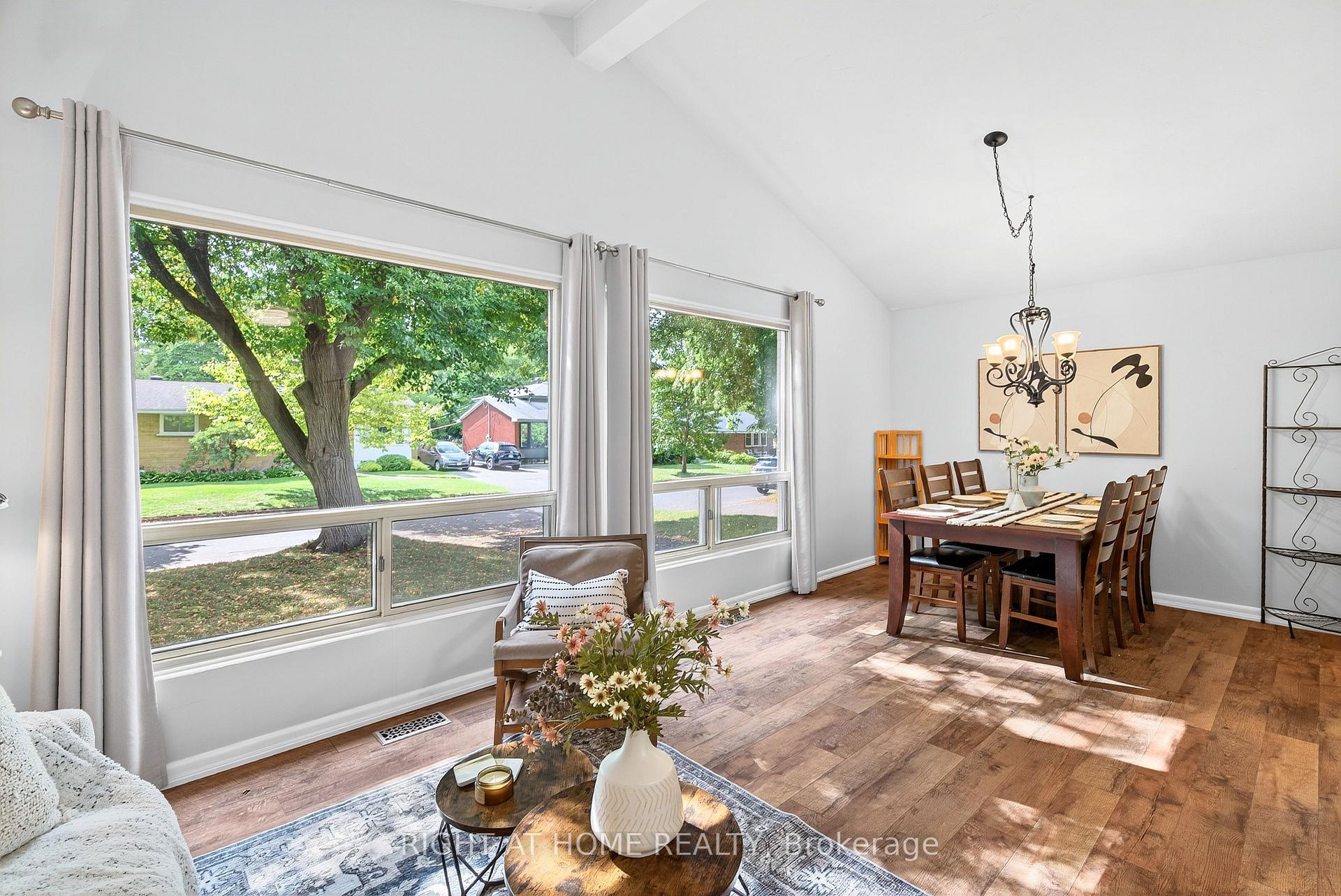 Photo 12 of 1153 Adirondack Drive, Ottawa, Kenson Park — HOMEH