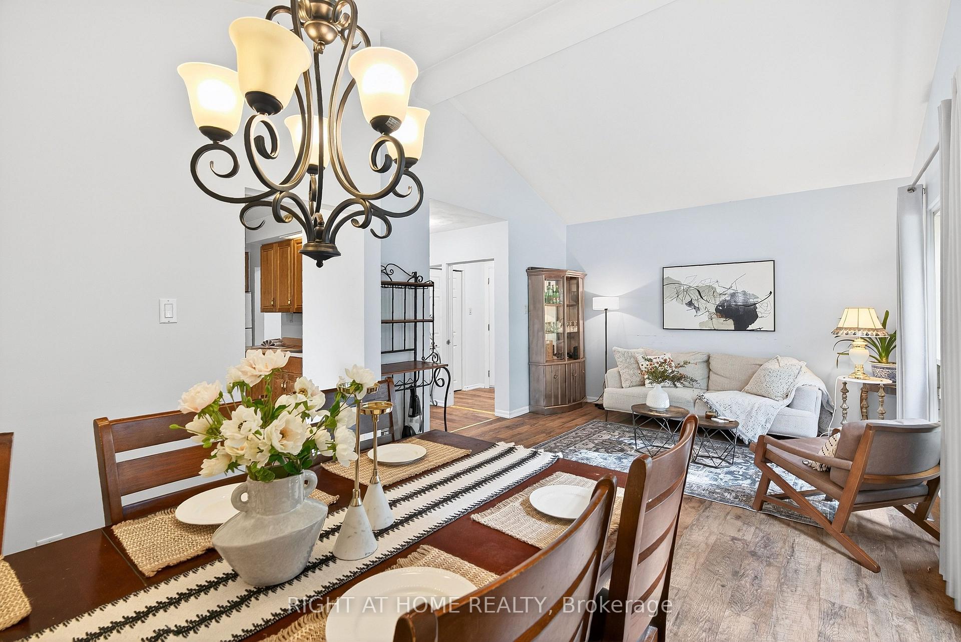 Photo 14 of 1153 Adirondack Drive, Ottawa, Kenson Park — HOMEH