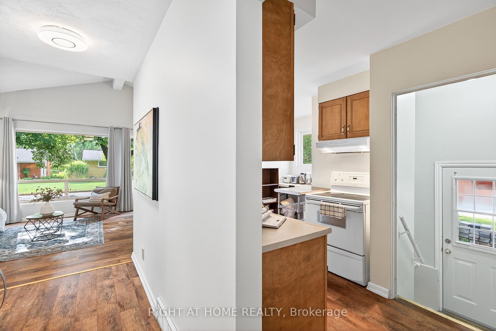Photo 20 of 1153 Adirondack Drive, Ottawa, Kenson Park — HOMEH