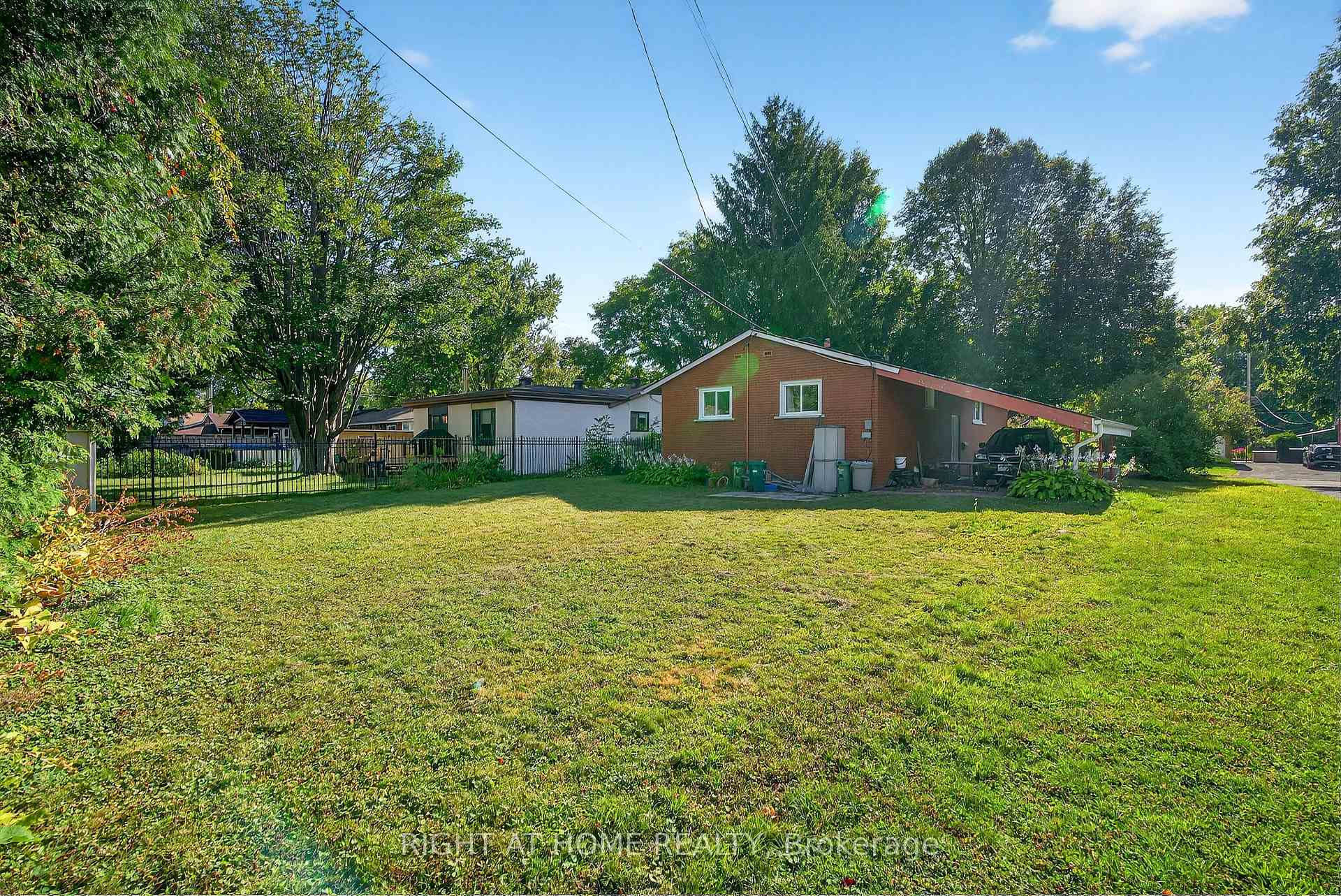 Photo 38 of 1153 Adirondack Drive, Ottawa, Kenson Park — HOMEH