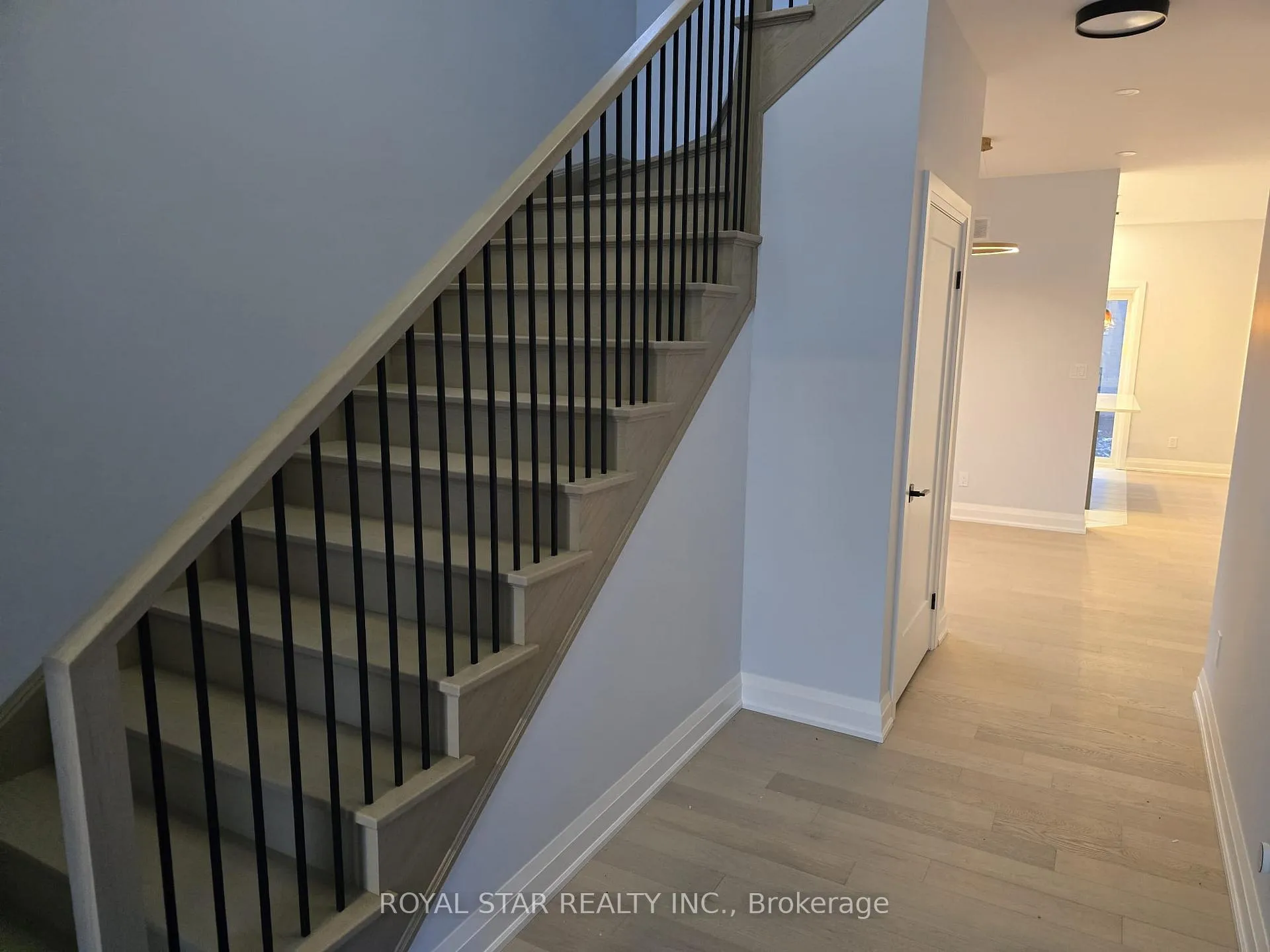 Photo 2 of Unit Upper, 6505 Alexa Common, Niagara Falls, Chippawa — HOMEH