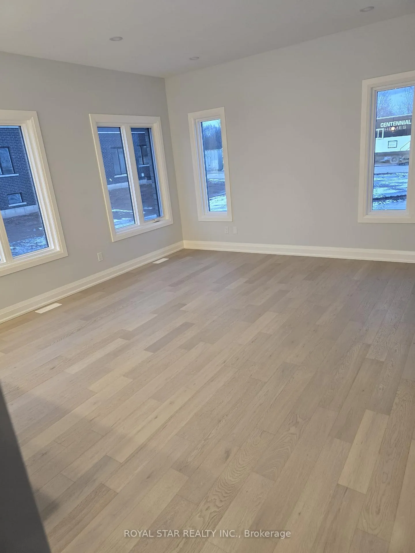Photo 3 of Unit Upper, 6505 Alexa Common, Niagara Falls, Chippawa — HOMEH