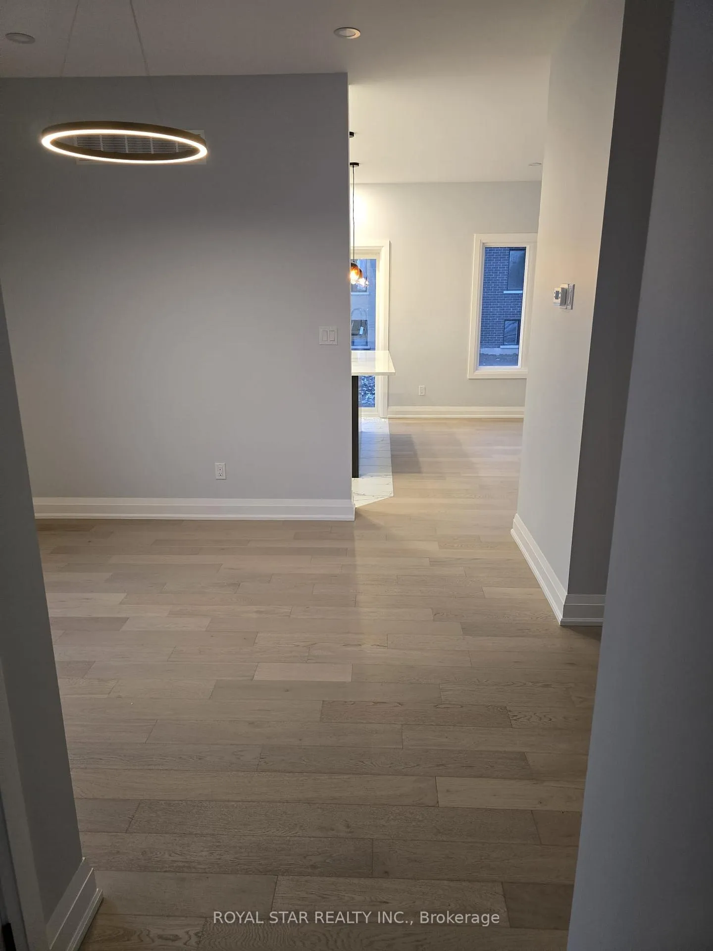 Photo 4 of Unit Upper, 6505 Alexa Common, Niagara Falls, Chippawa — HOMEH