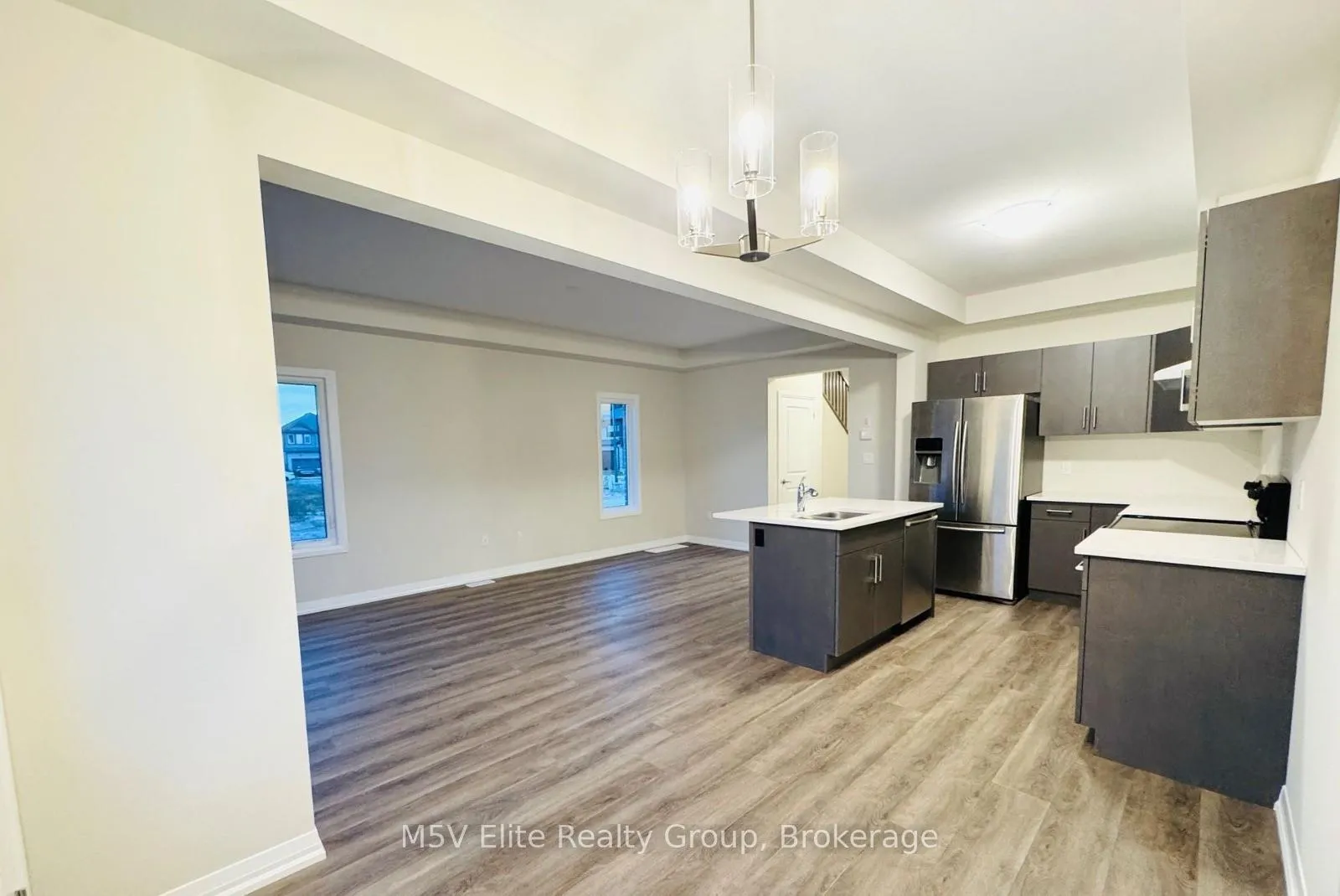 Photo 3 of 73 Marie Street, Pelham, Fonthill — HOMEH