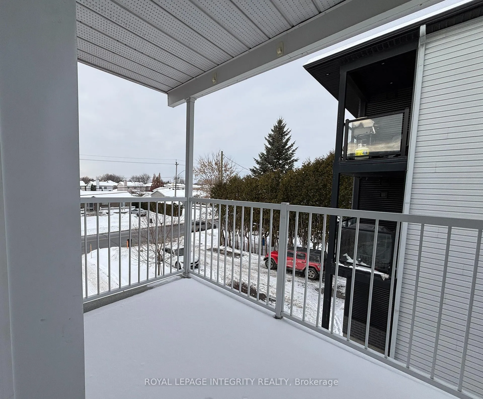 Photo 3 of Unit 3, 2411 Page Road, Ottawa, Chapel Hill South - Orleans Village — HOMEH