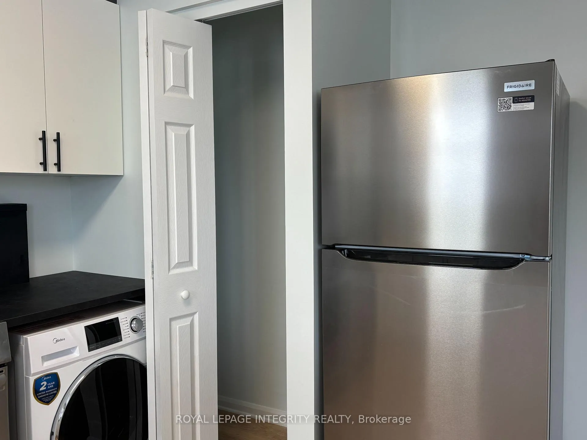 Photo 8 of Unit 3, 2411 Page Road, Ottawa, Chapel Hill South - Orleans Village — HOMEH