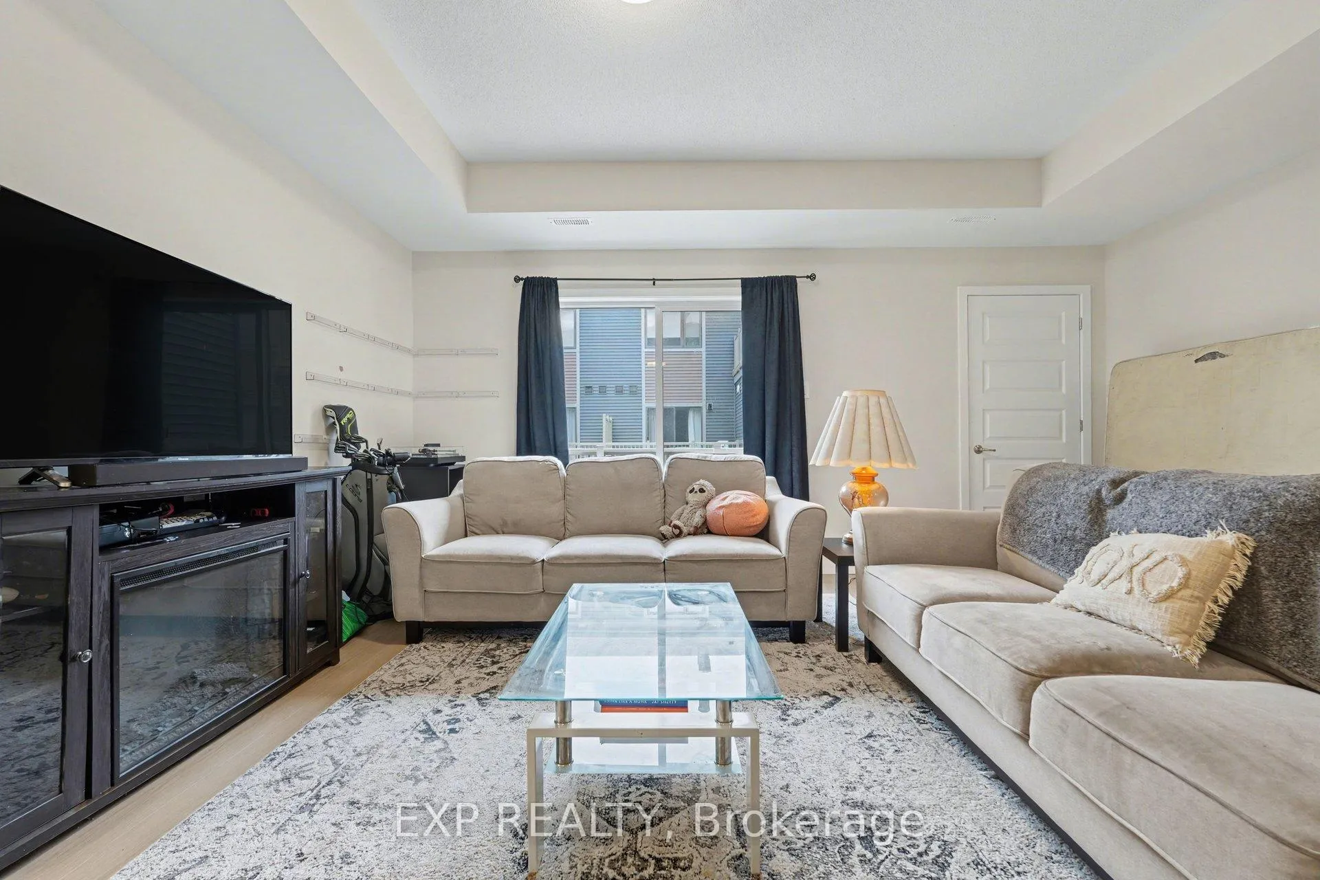 Photo 4 of 249 David Lewis Private, Ottawa, Avalon West — HOMEH
