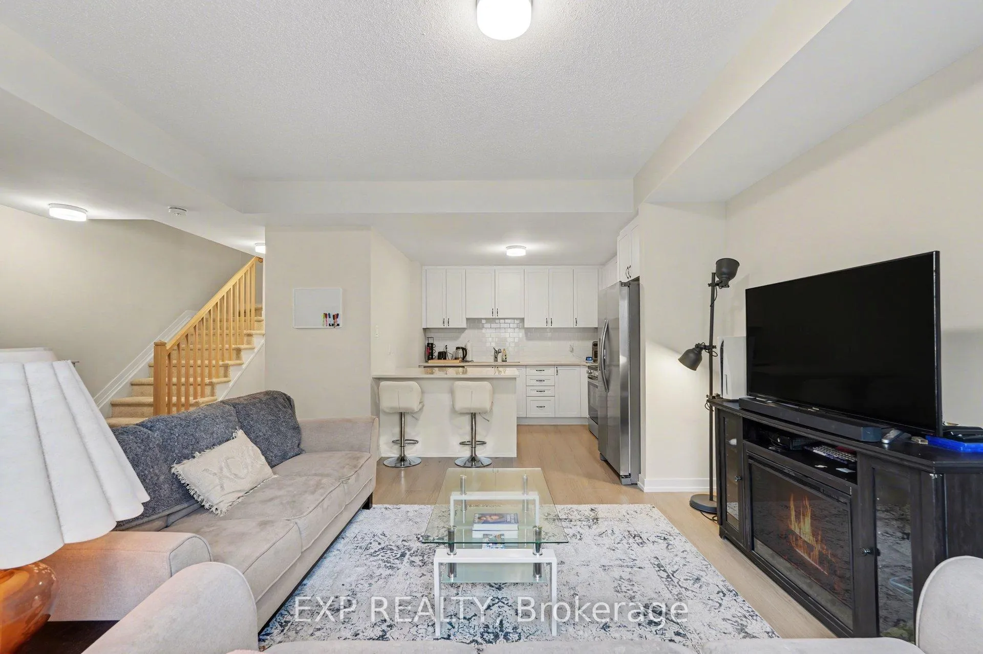 Photo 5 of 249 David Lewis Private, Ottawa, Avalon West — HOMEH