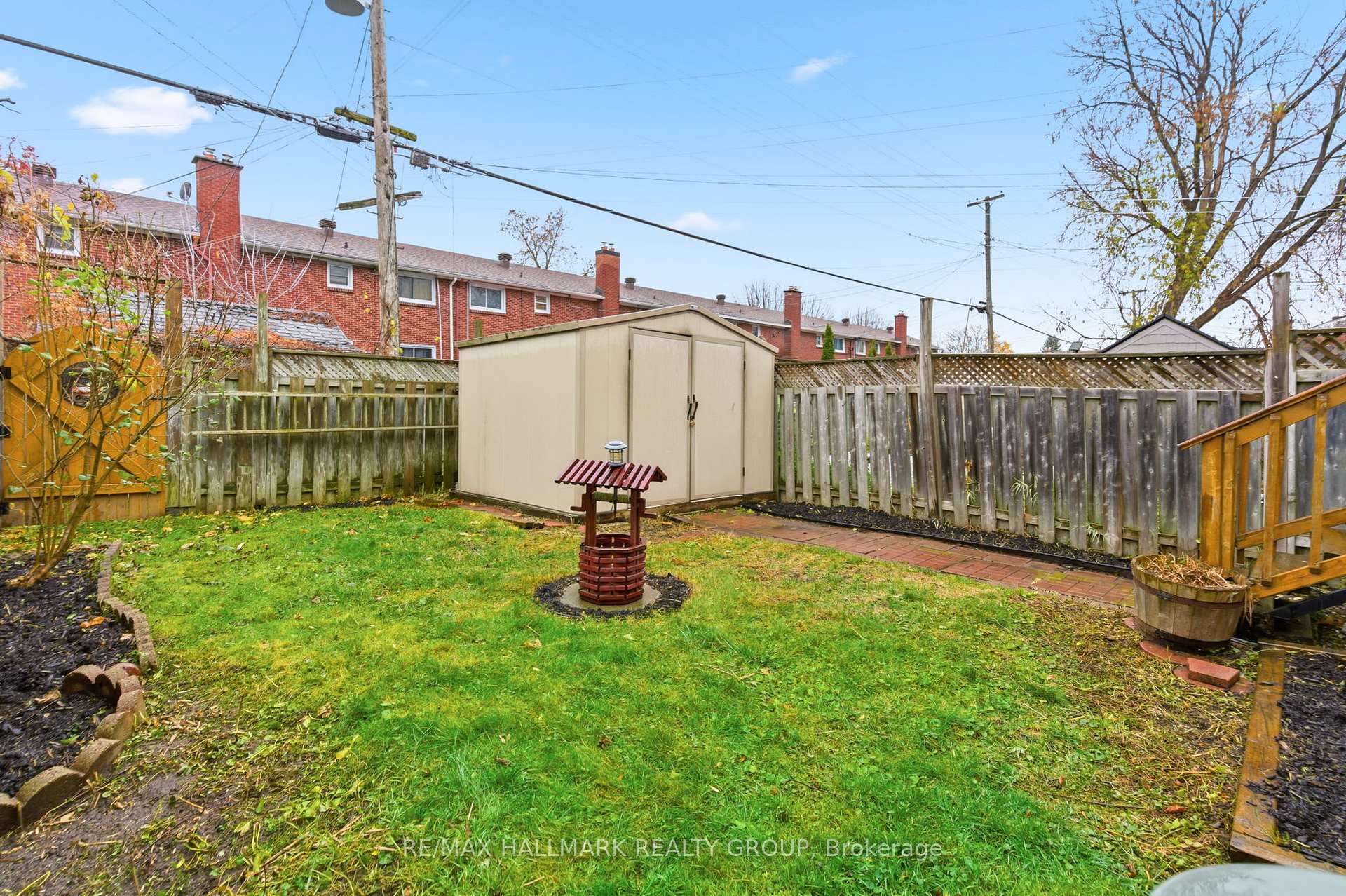 Photo 32 of 800 Cummings Avenue, Ottawa, Castle Heights/Rideau High — HOMEH