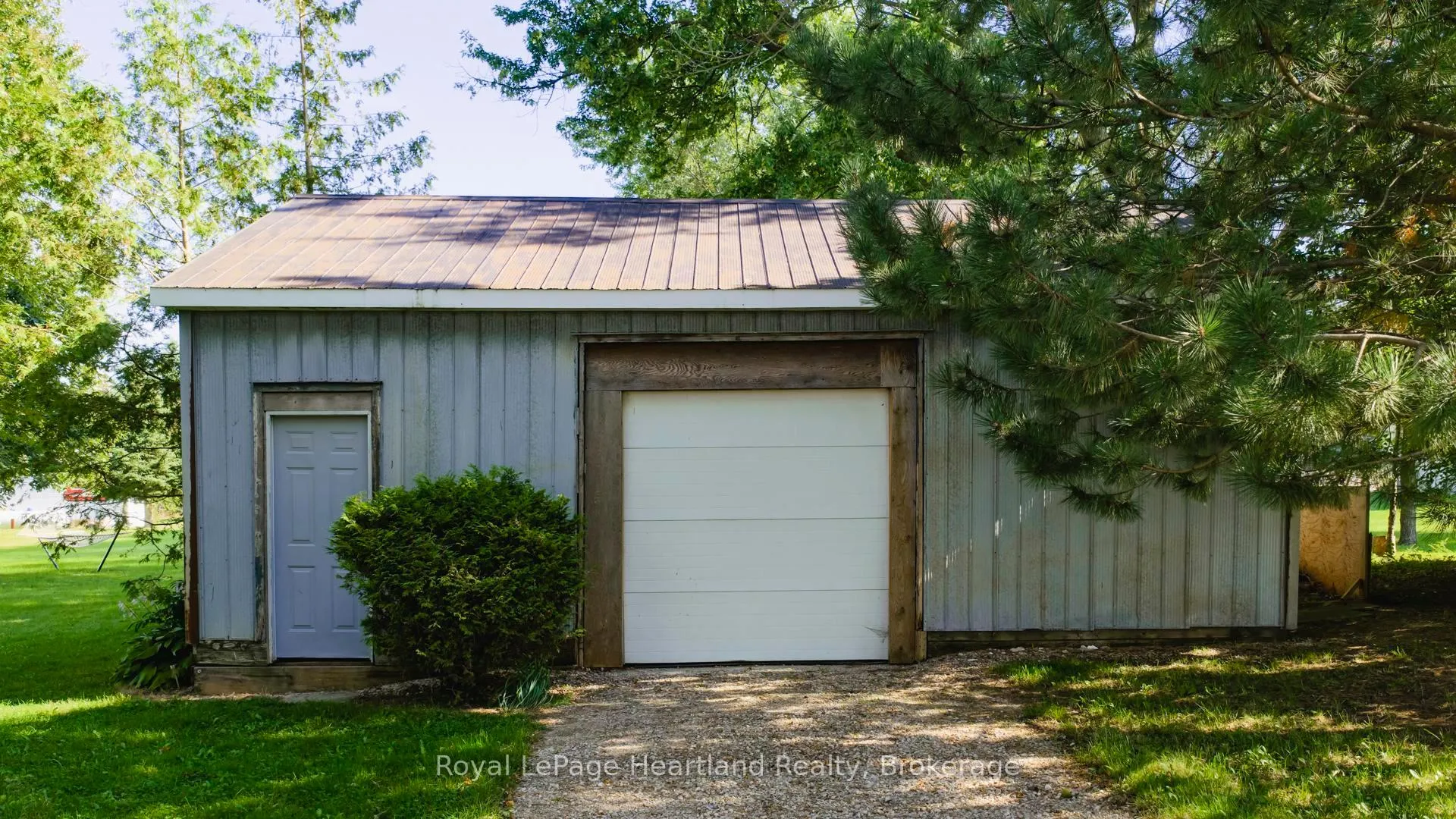 Photo 40 of 300 Blyth Road, North Huron, Blyth — HOMEH