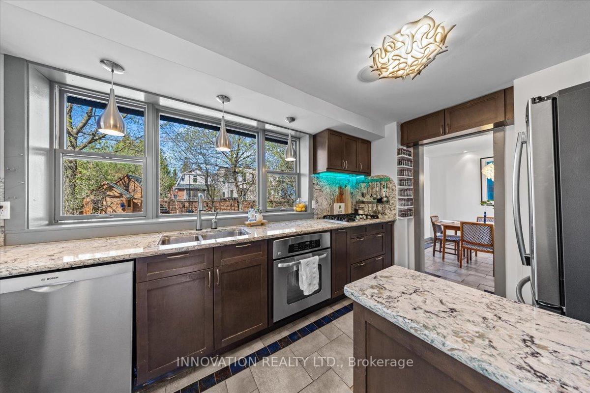 Photo 6 of 202 Ivy Crescent, Ottawa, Lindenlea — HOMEH