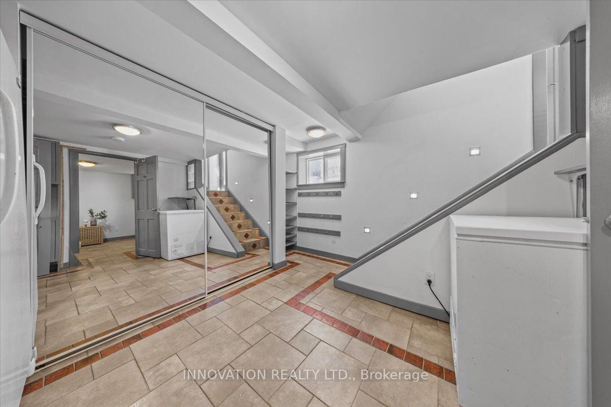 Photo 31 of 202 Ivy Crescent, Ottawa, Lindenlea — HOMEH