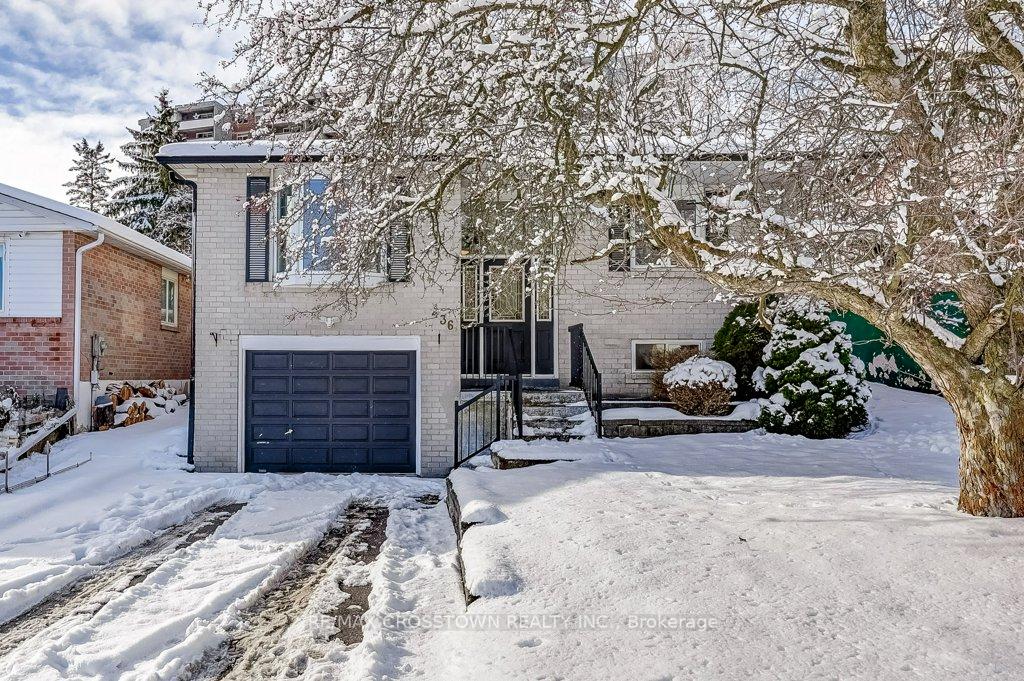 Photo 1 of 436 Dixon Boulevard, Newmarket, Central Newmarket — HOMEH