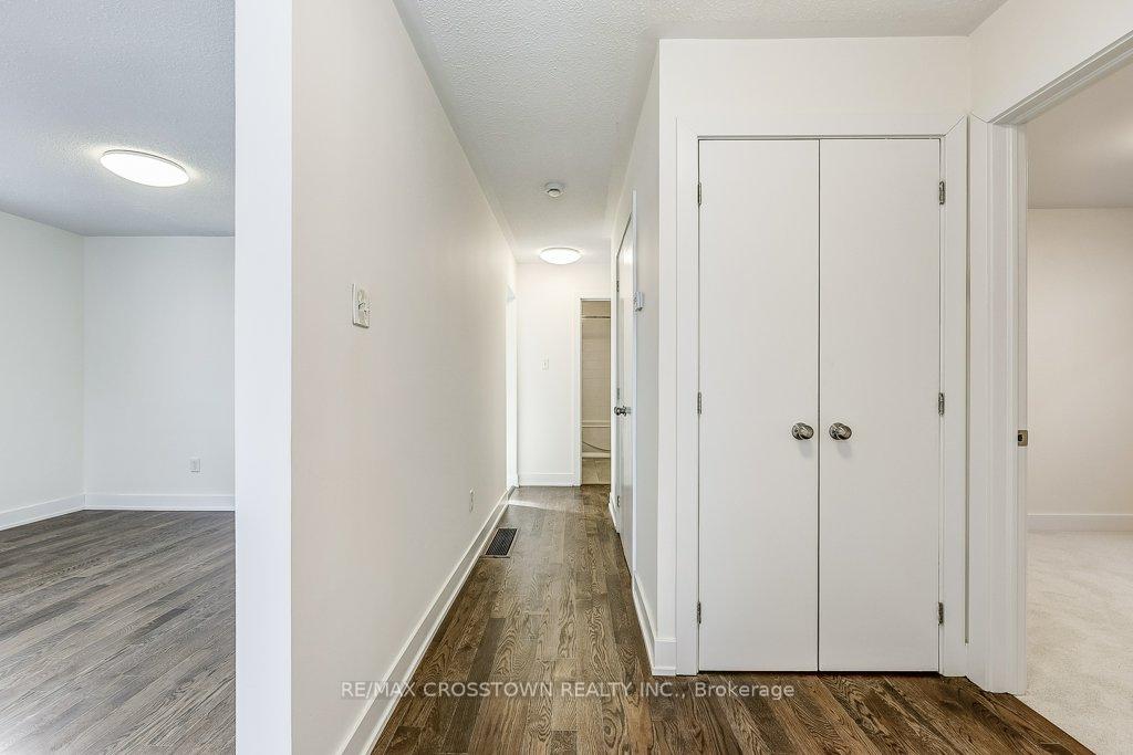 Photo 7 of 436 Dixon Boulevard, Newmarket, Central Newmarket — HOMEH