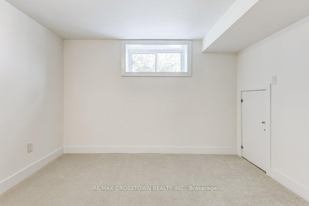 Photo 30 of 436 Dixon Boulevard, Newmarket, Central Newmarket — HOMEH