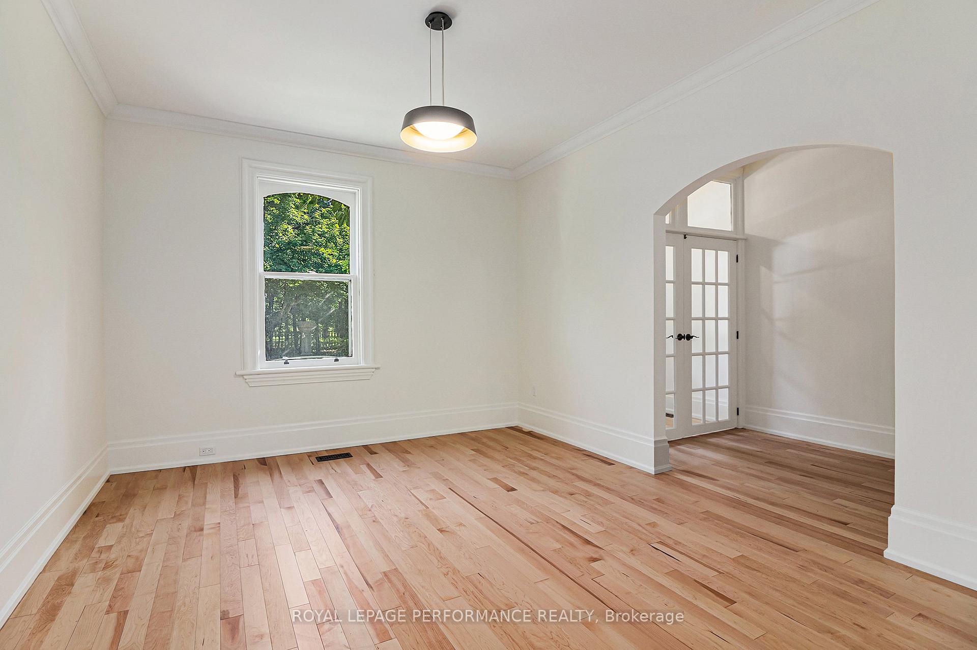 Photo 6 of 167 Mackay Street, Ottawa, New Edinburgh — HOMEH
