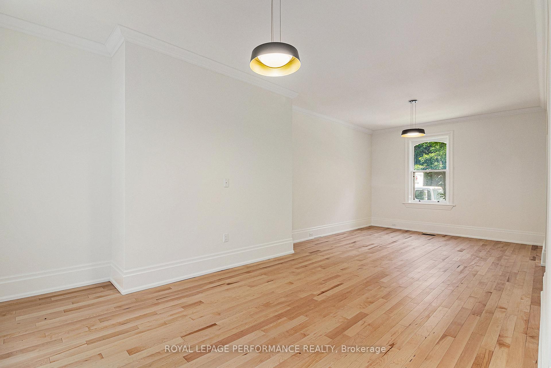 Photo 9 of 167 Mackay Street, Ottawa, New Edinburgh — HOMEH