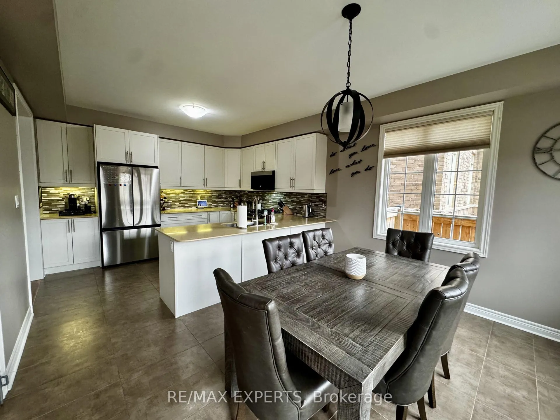 Photo 19 of 39 Mason Drive, New Tecumseth, Rural New Tecumseth — HOMEH