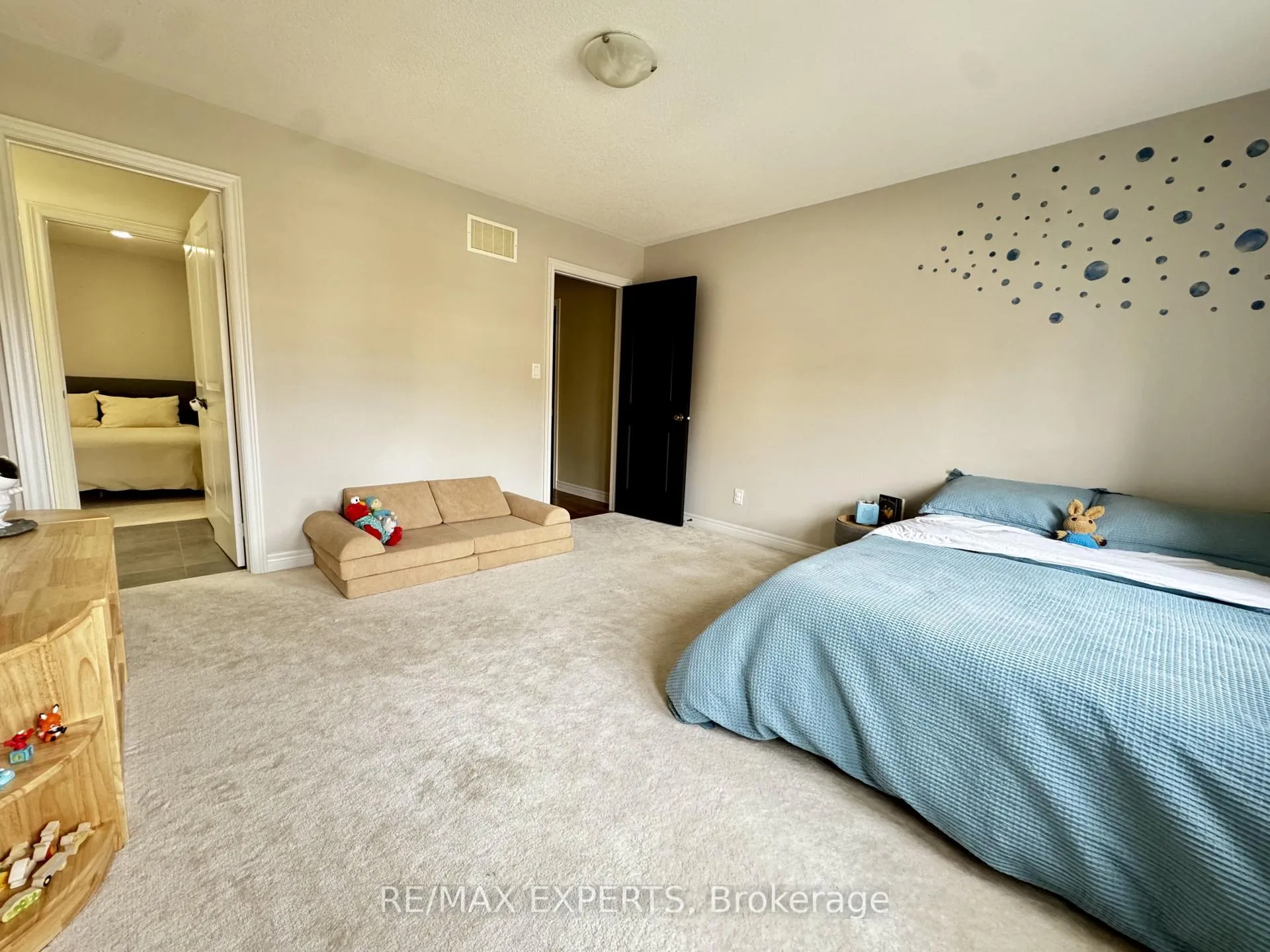 Photo 42 of 39 Mason Drive, New Tecumseth, Rural New Tecumseth — HOMEH