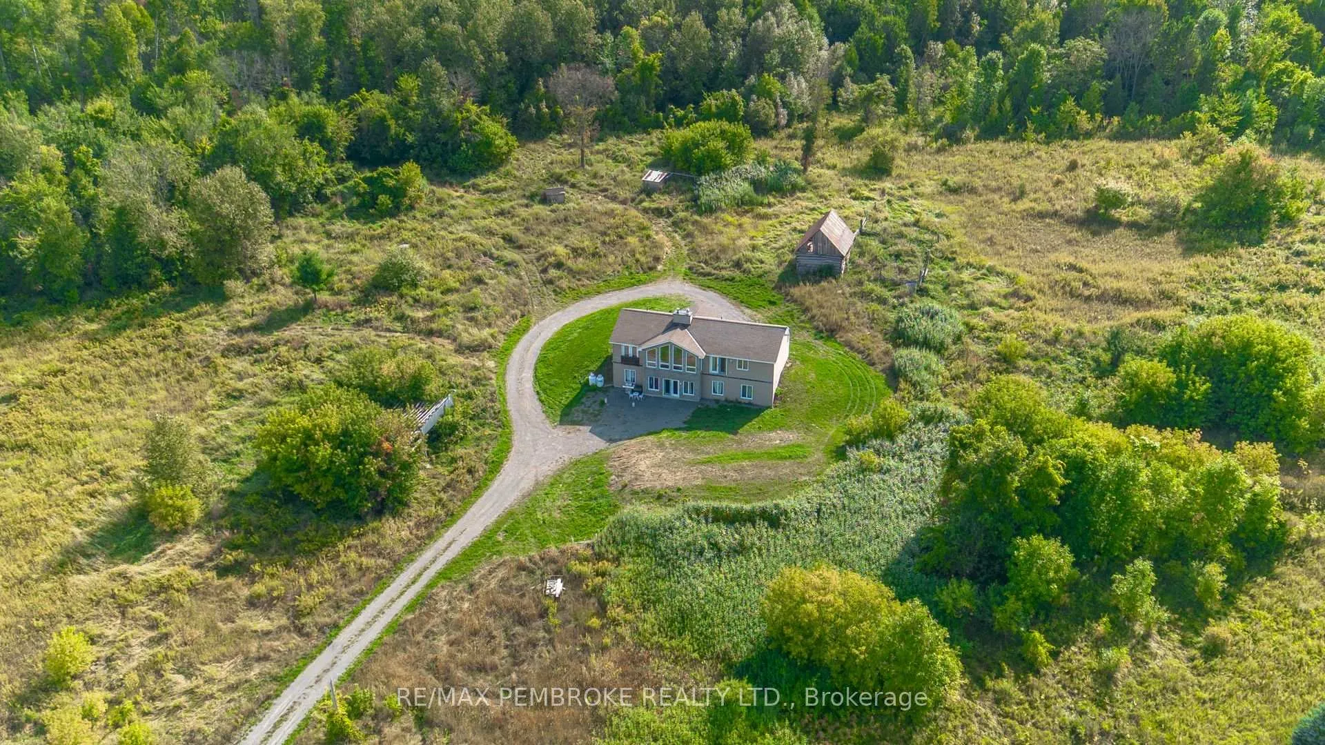 Photo 7 of 36752 41 Highway, North Algona Wilberforce, North Algona/Wilberforce Twp — HOMEH
