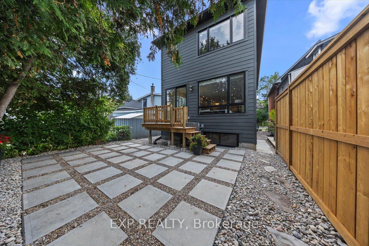 Photo 31 of 71 King George Street, Ottawa, Overbrook/Castle Heights — HOMEH