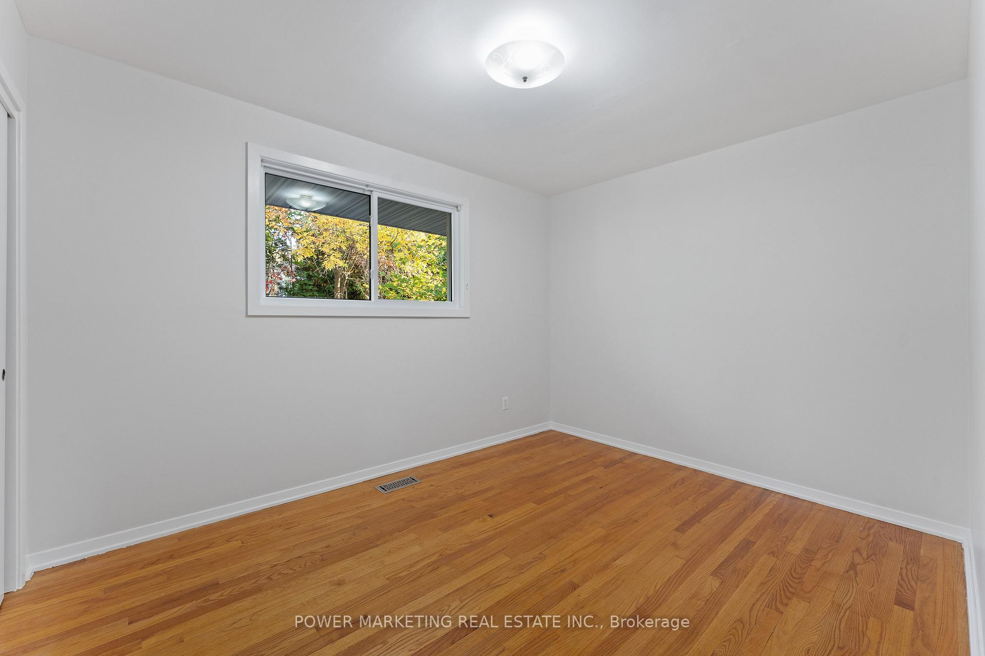 Photo 14 of 2372 Riley Avenue, Ottawa, Queensway Terrace South/Ridgeview — HOMEH