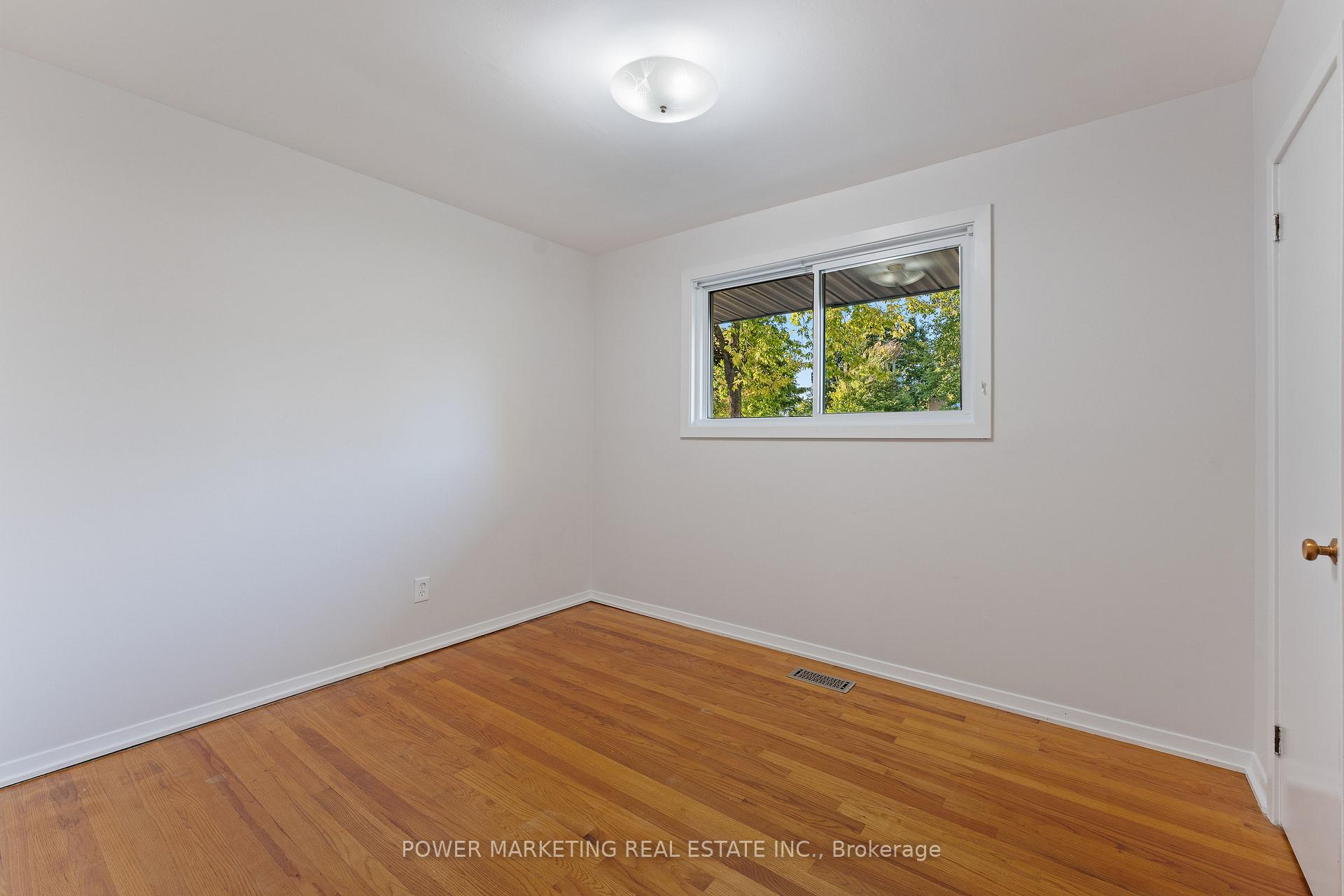 Photo 15 of 2372 Riley Avenue, Ottawa, Queensway Terrace South/Ridgeview — HOMEH