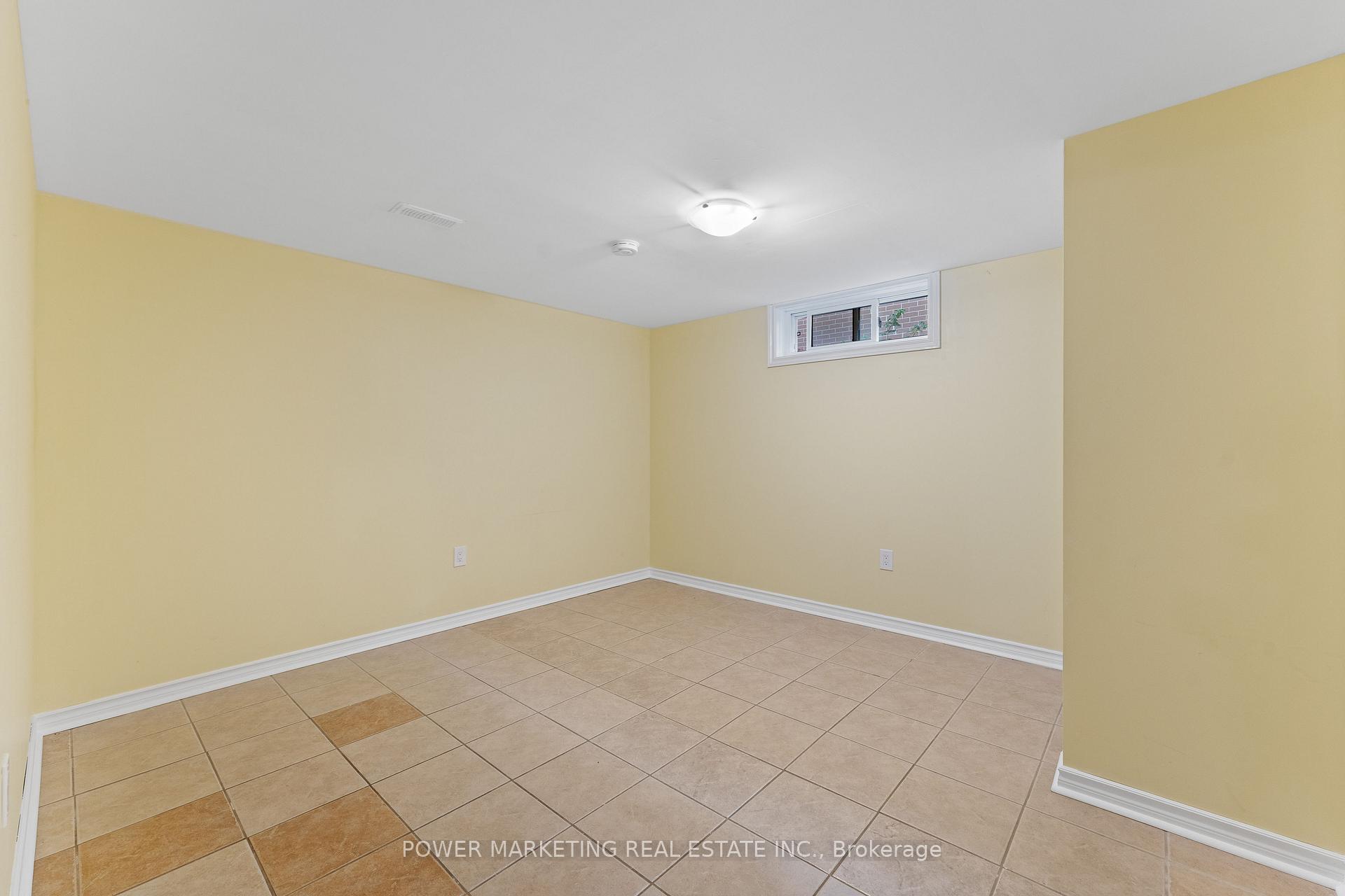 Photo 19 of 2372 Riley Avenue, Ottawa, Queensway Terrace South/Ridgeview — HOMEH